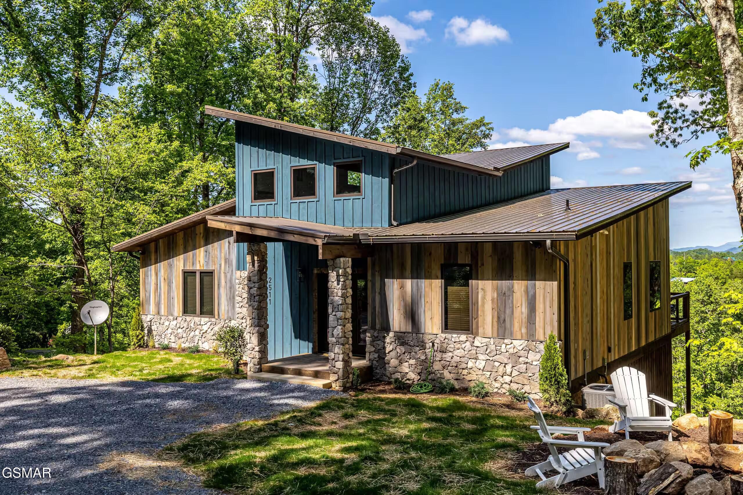 2511 Cove Mountain Lane — photo