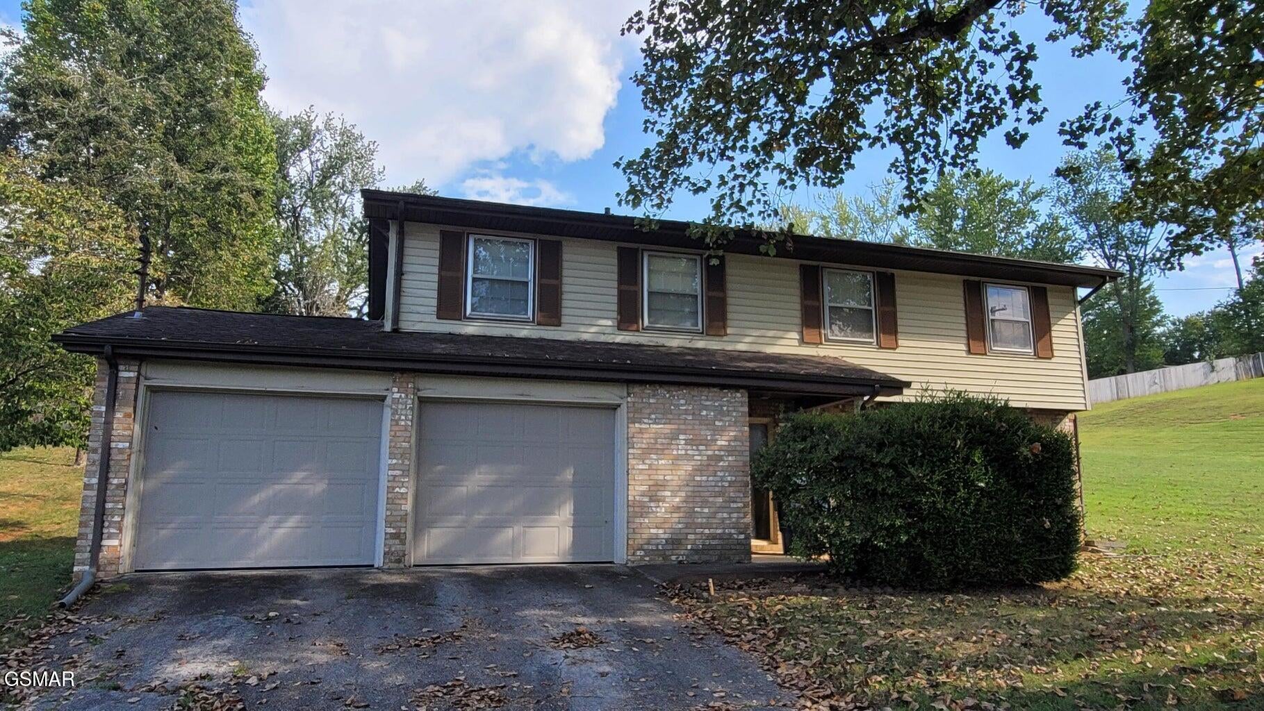 200 Highland View Drive — photo