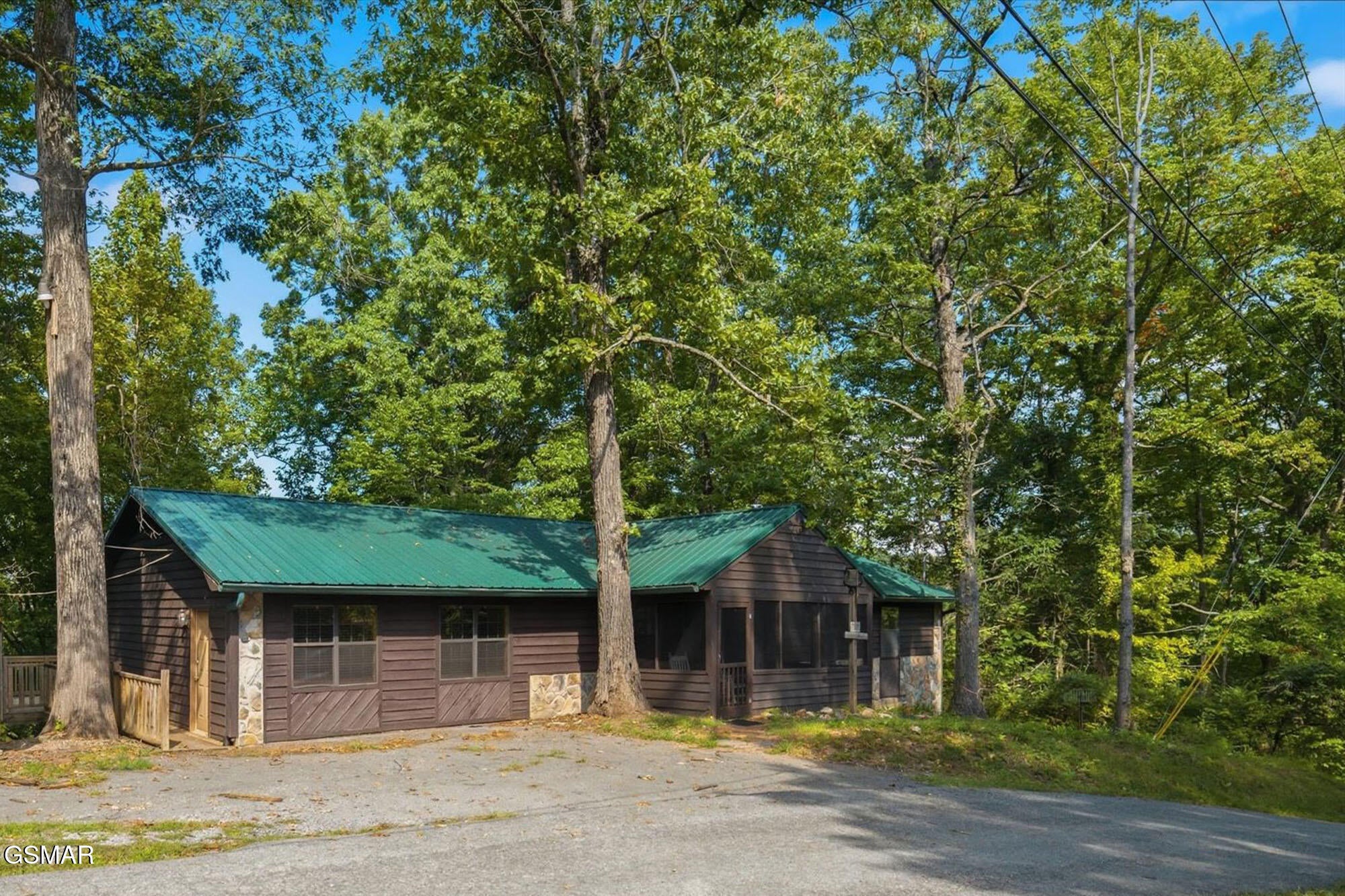 759 Ridgefield Drive — photo