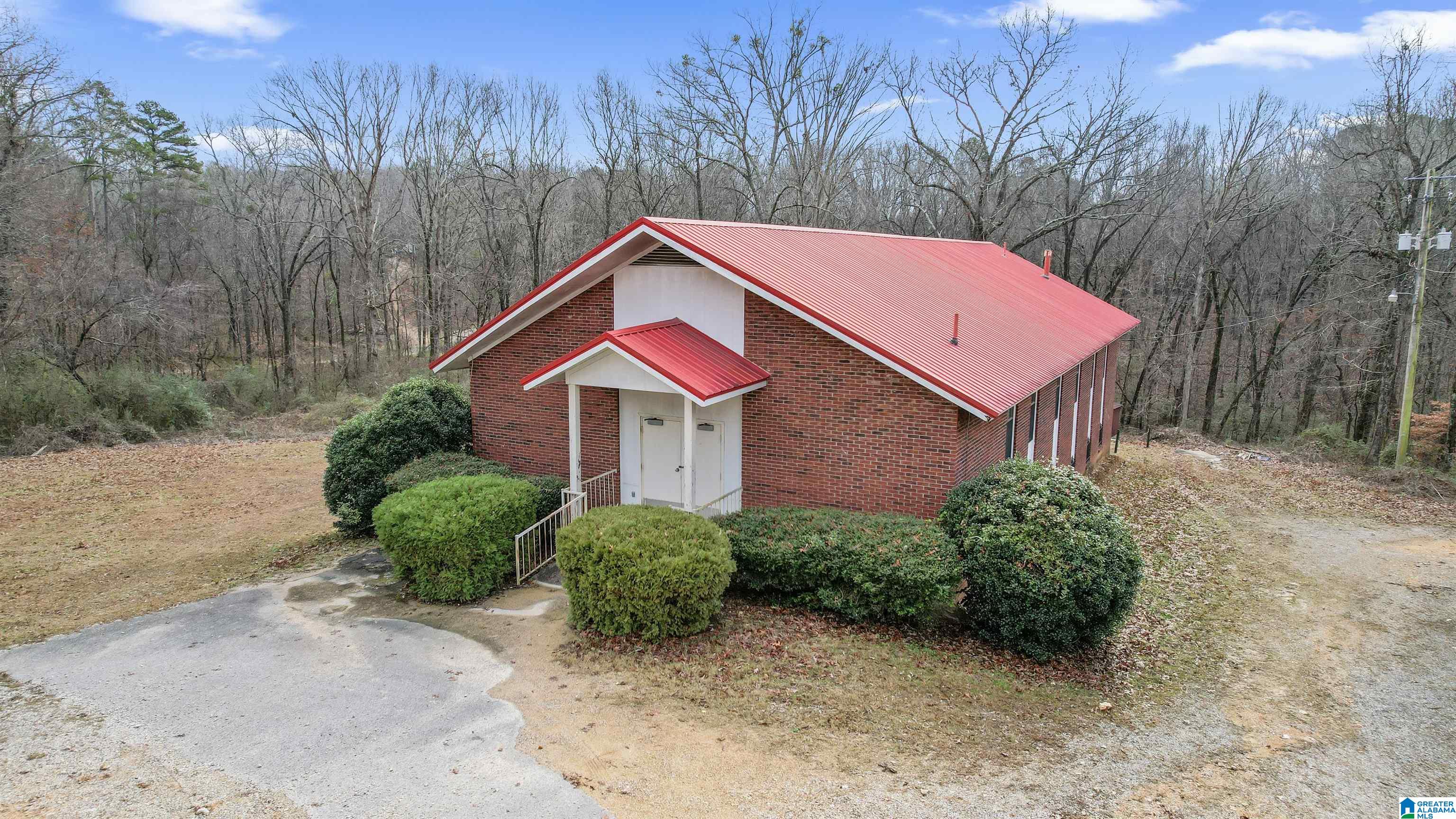 5331 Dewey Heights Road — photo
