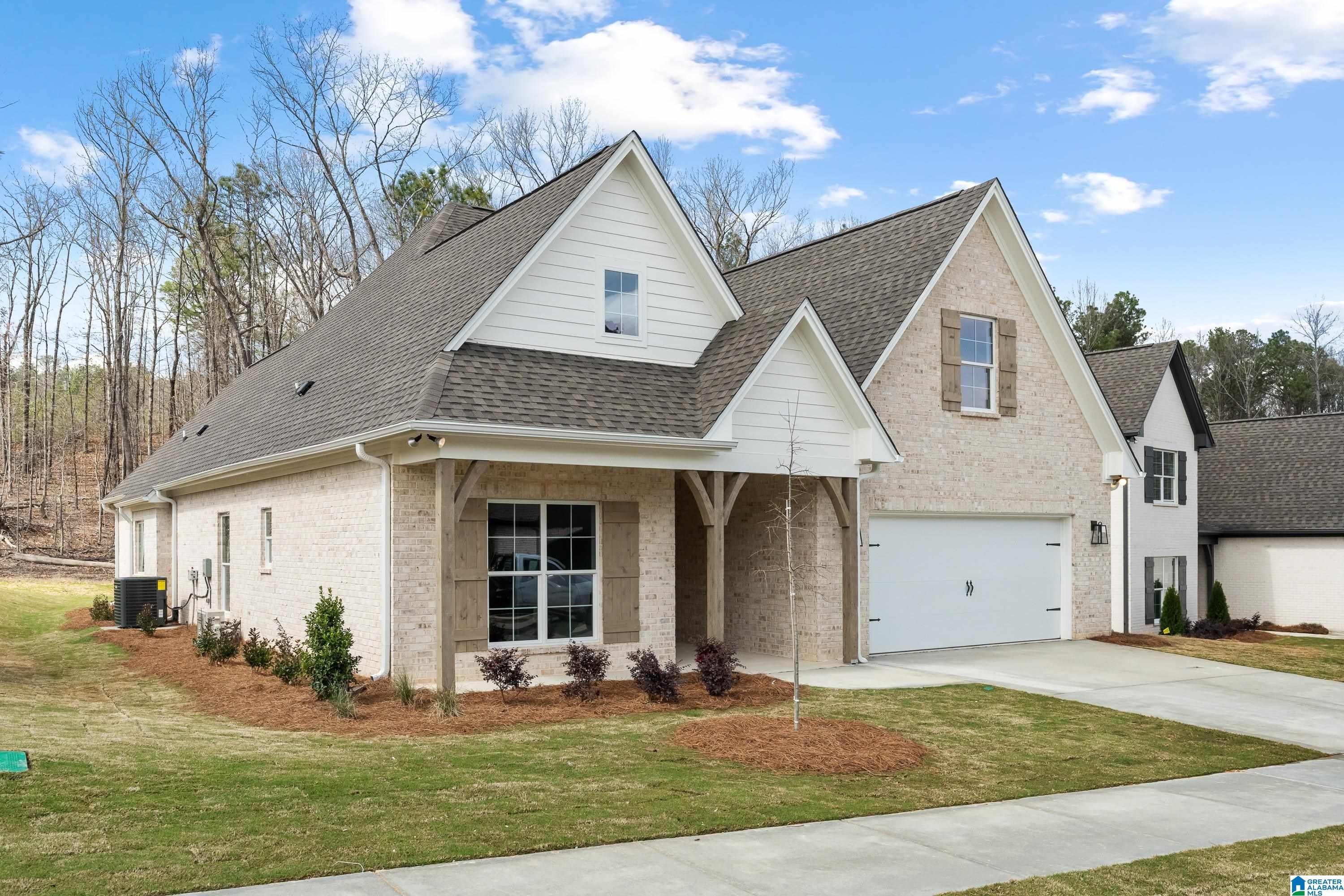 109 McAlpin Circle — photo