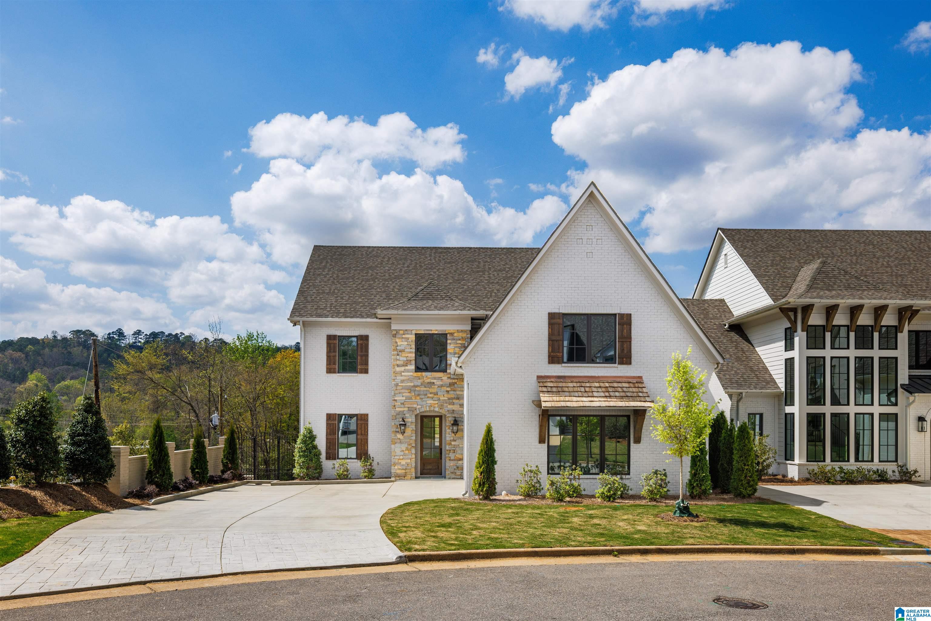 1723 Collinwood Court — photo