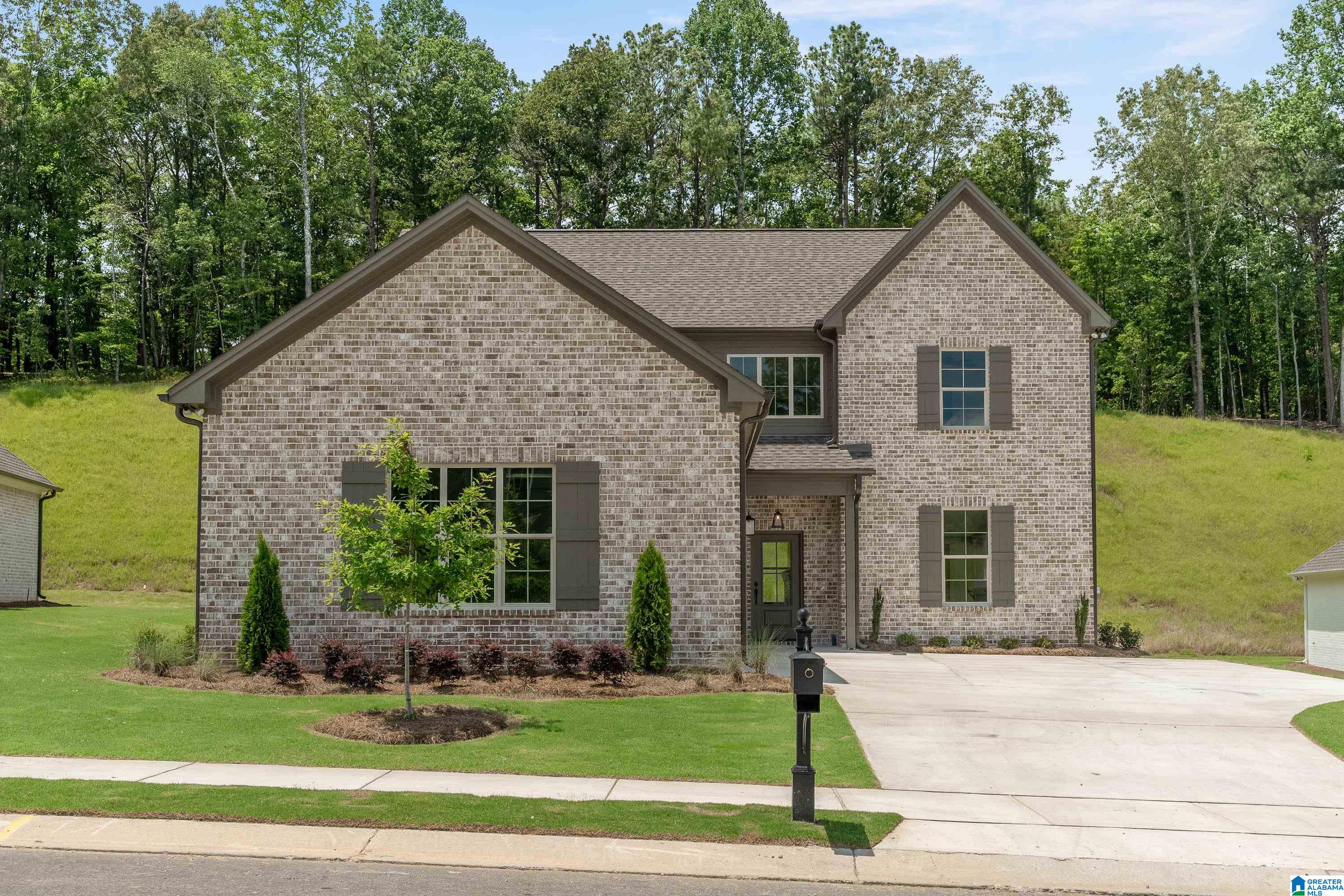 125 McAlpin Circle — photo