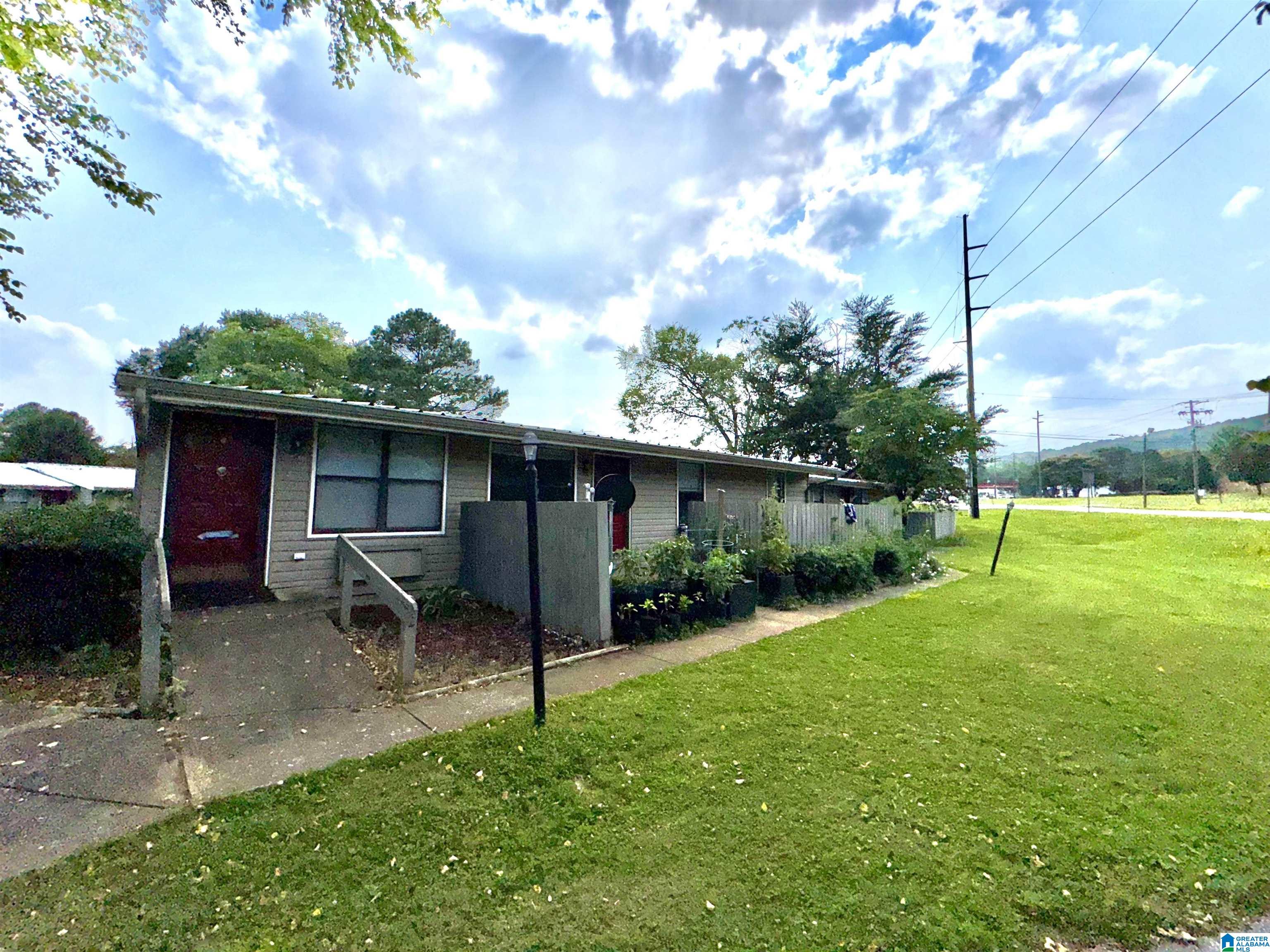 1700 Greenbrier Dear Road — photo
