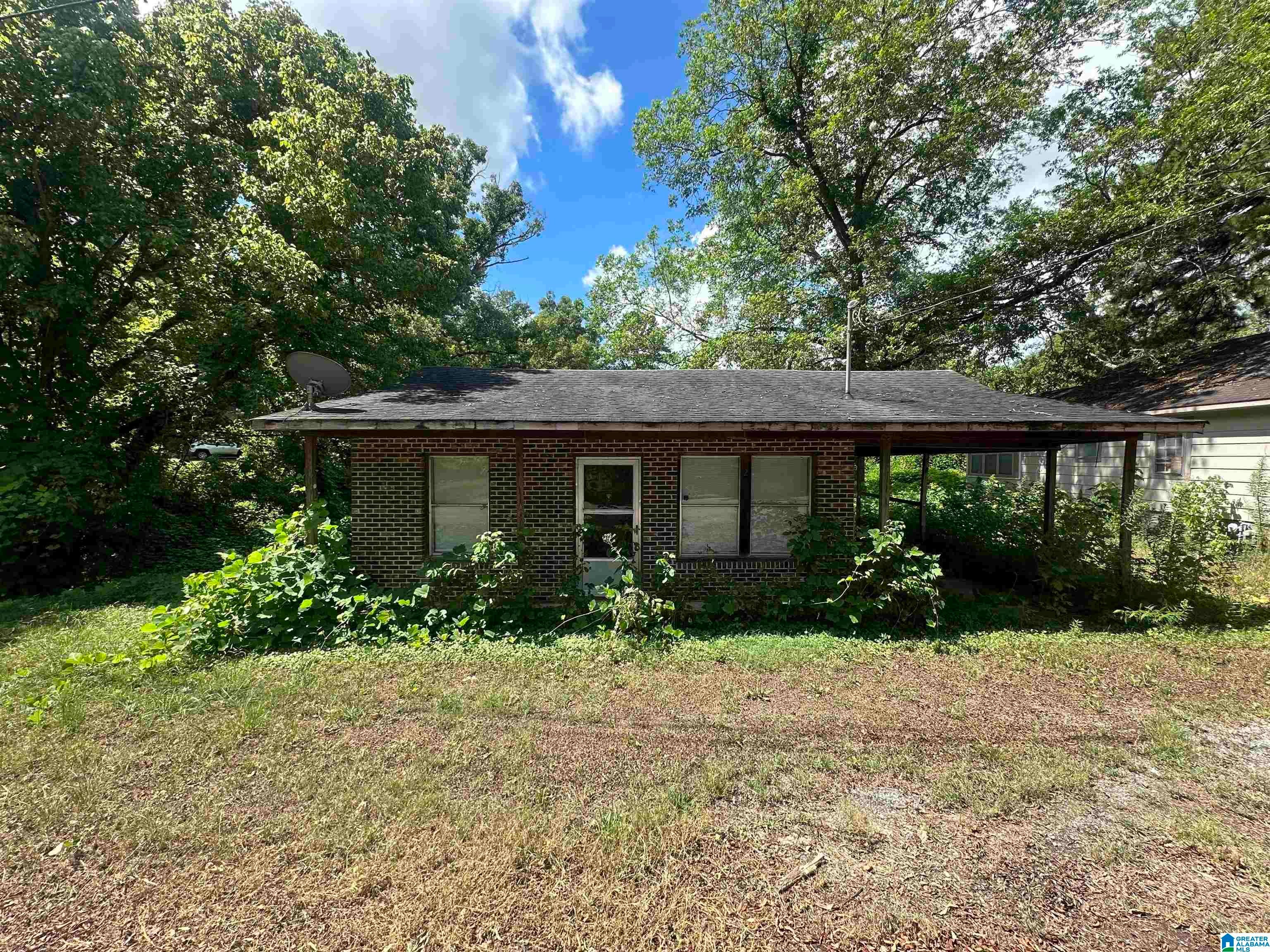 202 Montgomery Street — photo