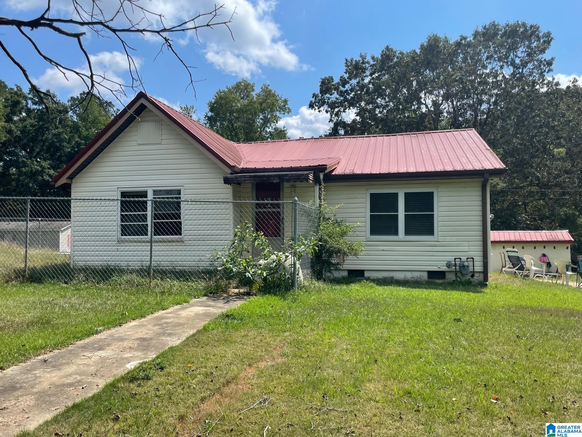 36 Douglas Drive — photo