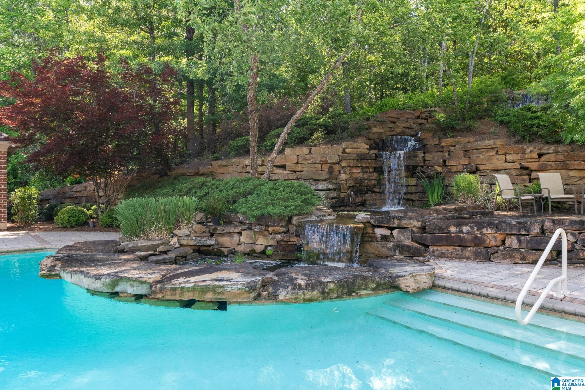 487 Spring Valley Drive — photo