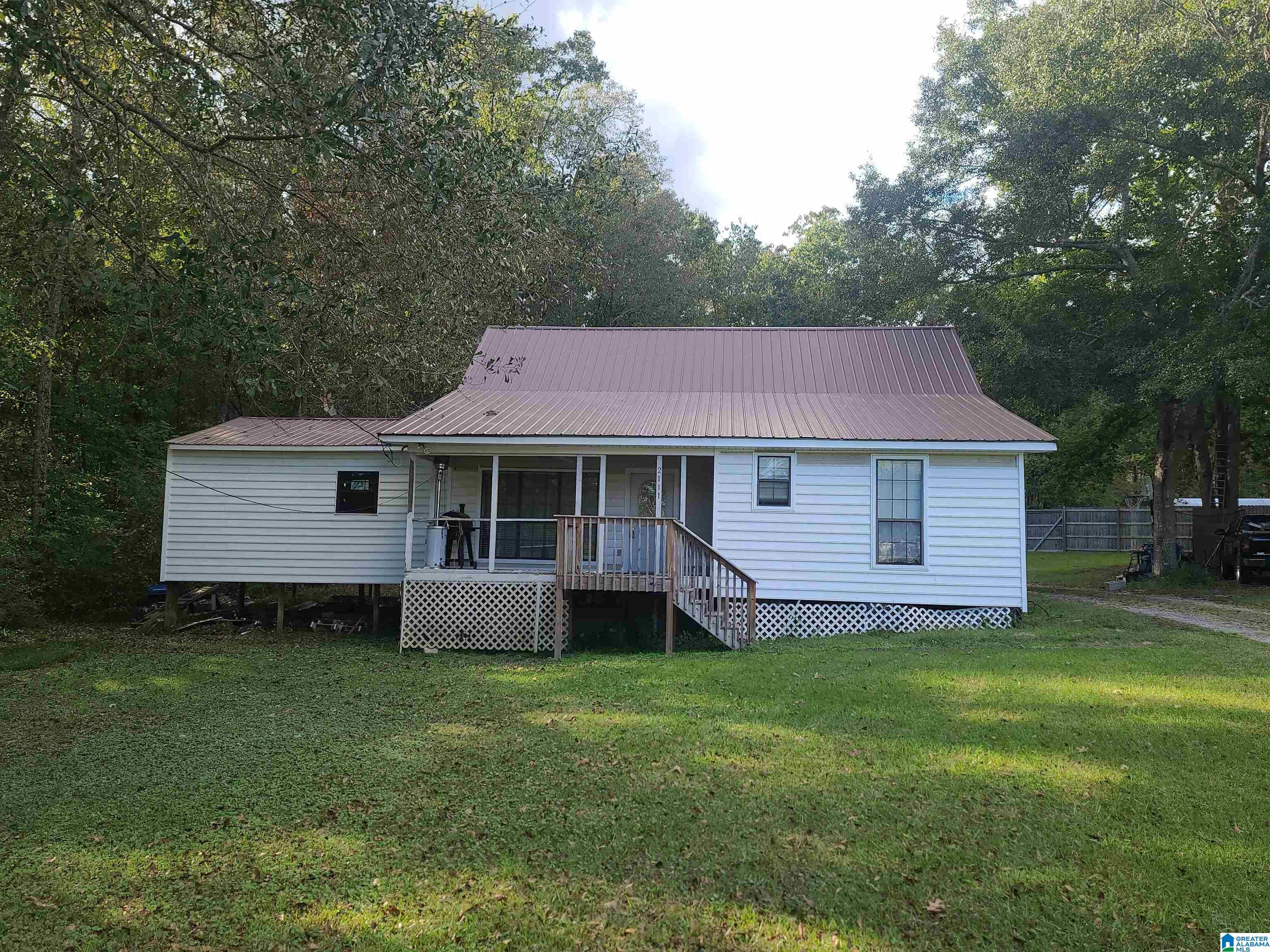 2111 Pleasant Valley Road — photo