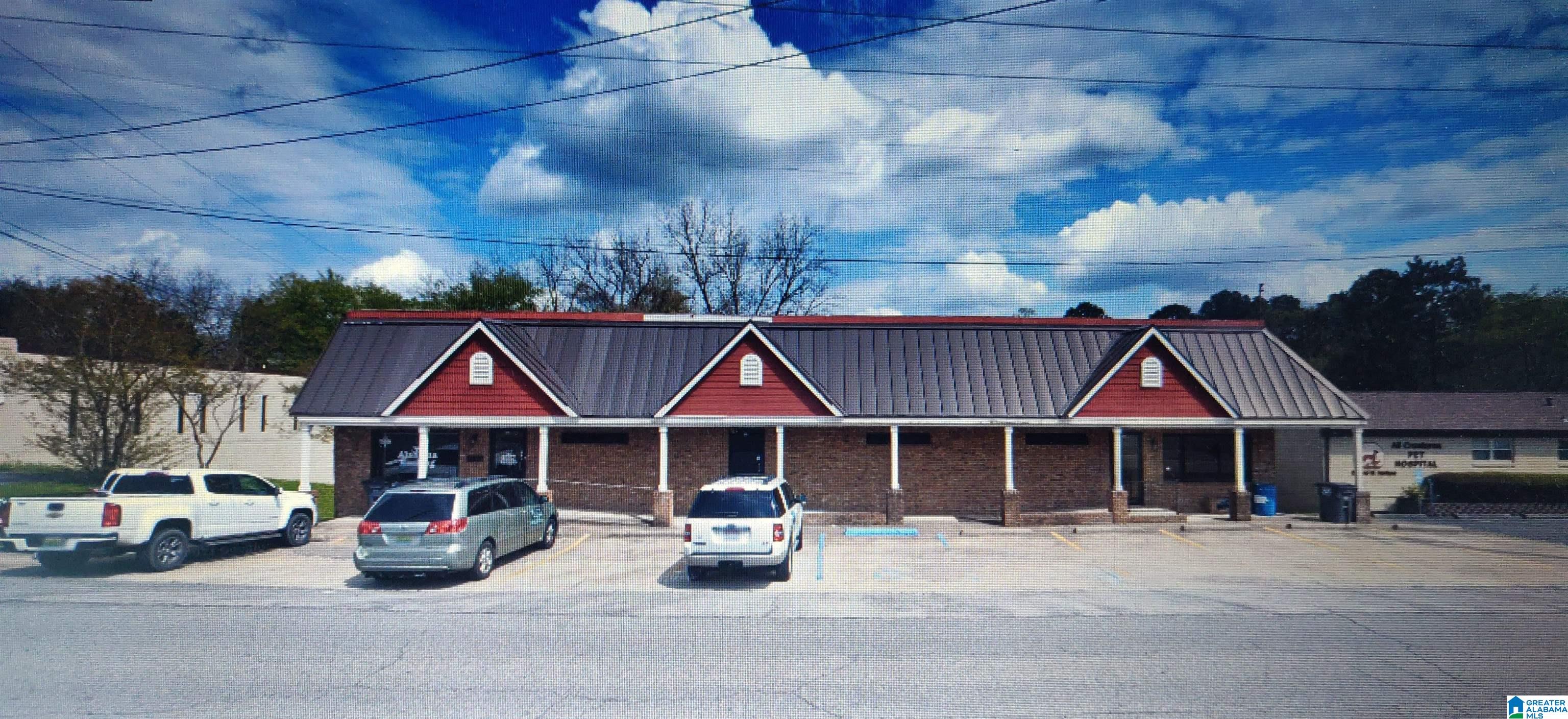 112 W Tarrant Drive — photo