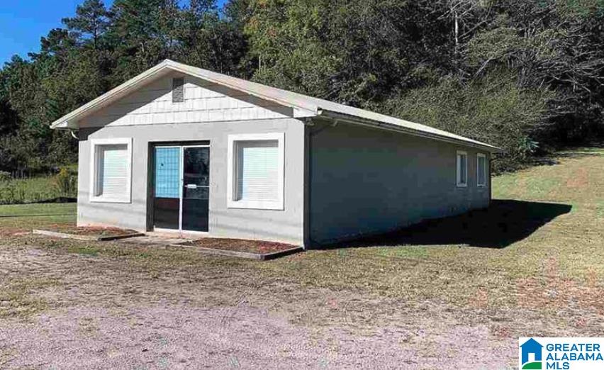 1835 Pelham Road — photo