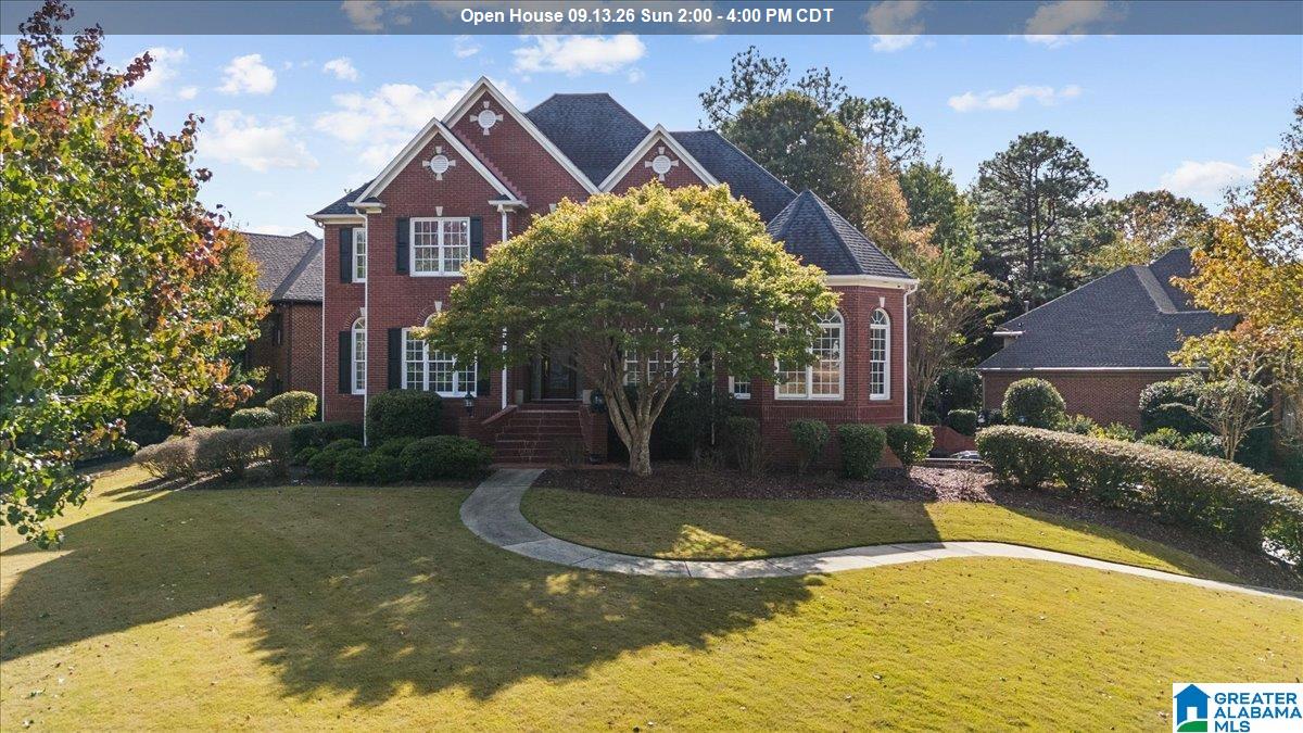 1001 Fairmont Circle — photo