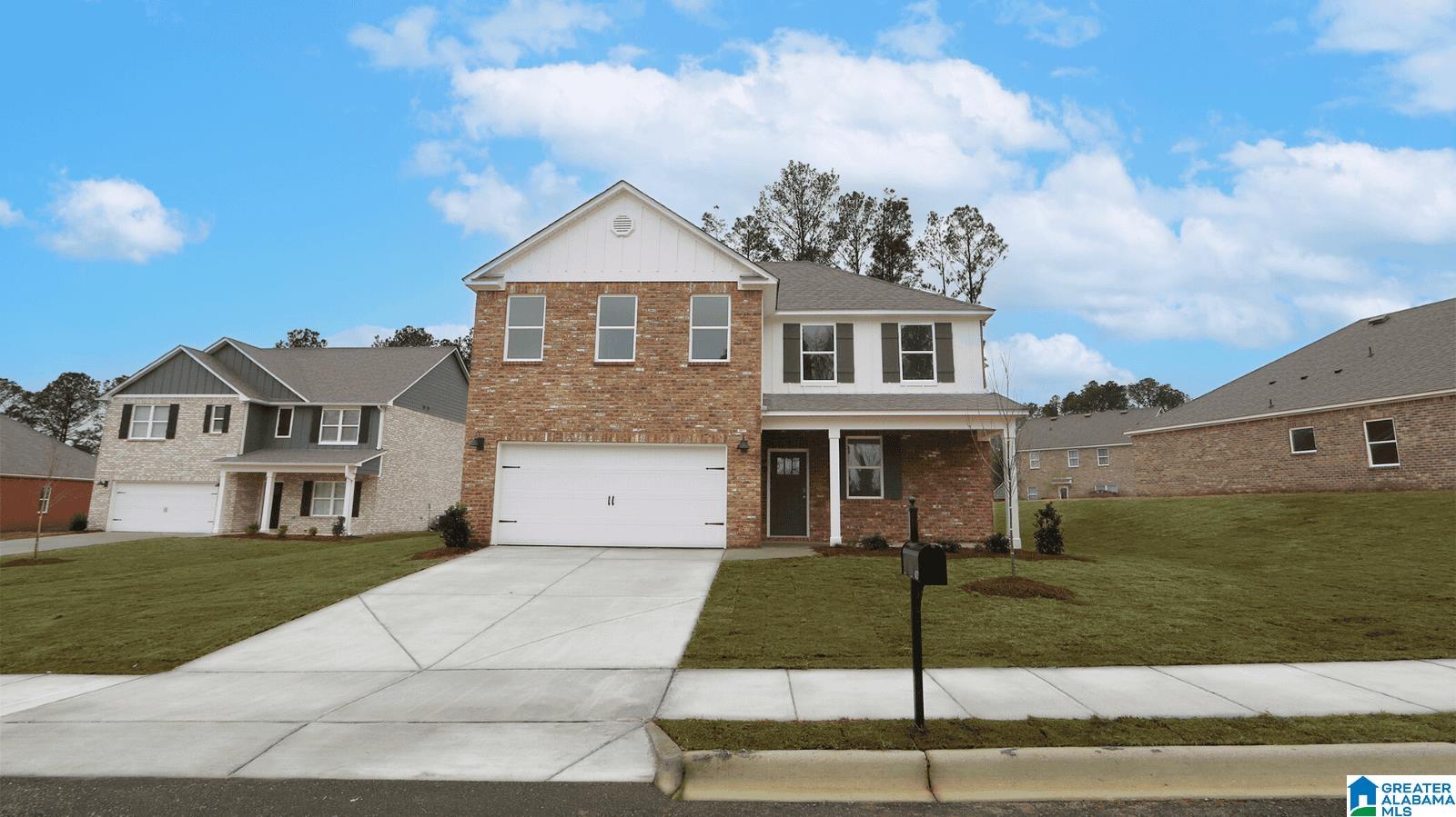 612 Acorn Court — photo