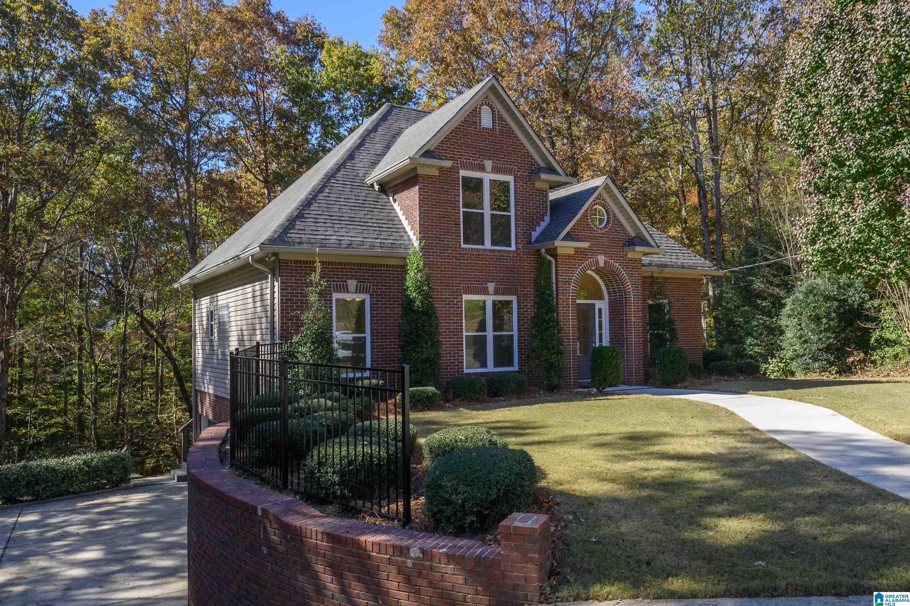 138 Overview Drive — photo