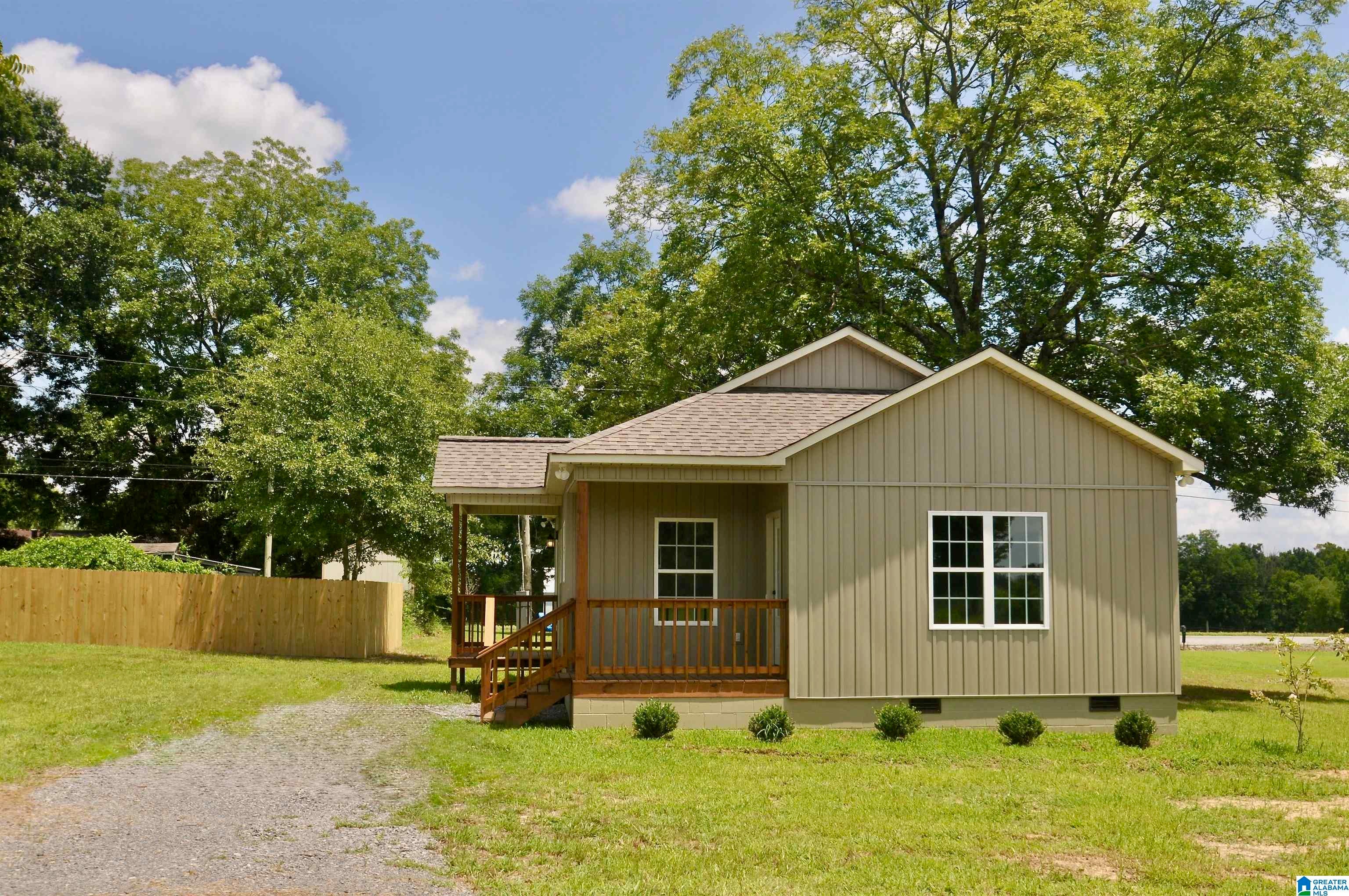 730 County Road 1526 — photo