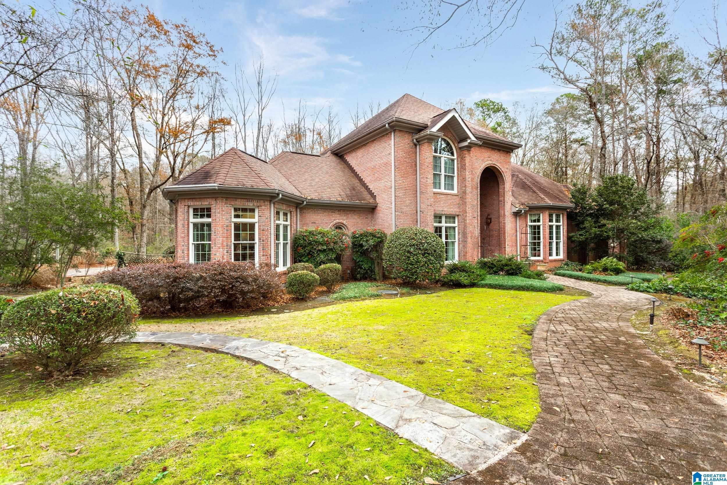 4906 Laurel Trace — photo