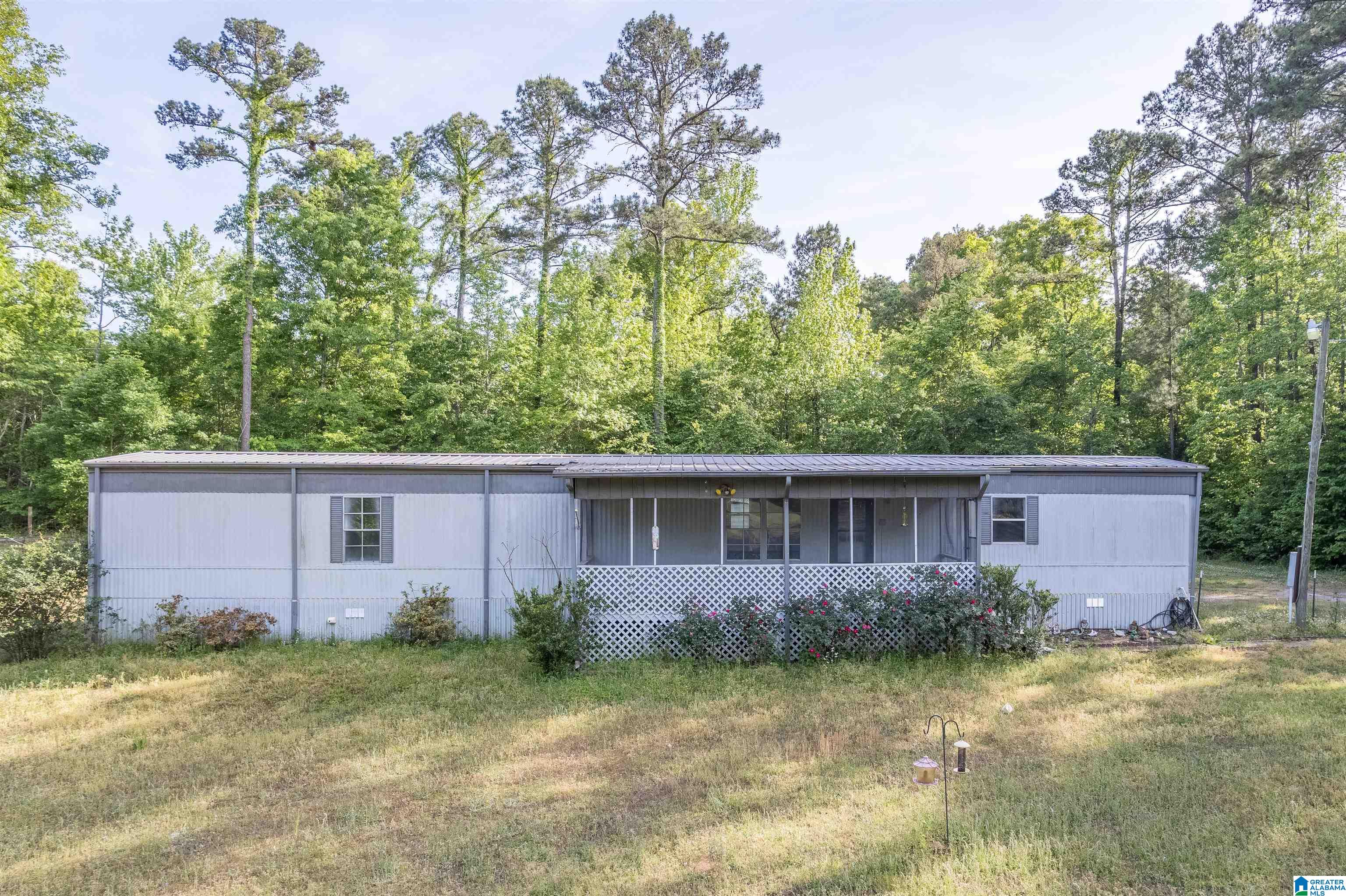 261 Sherwood Drive — photo