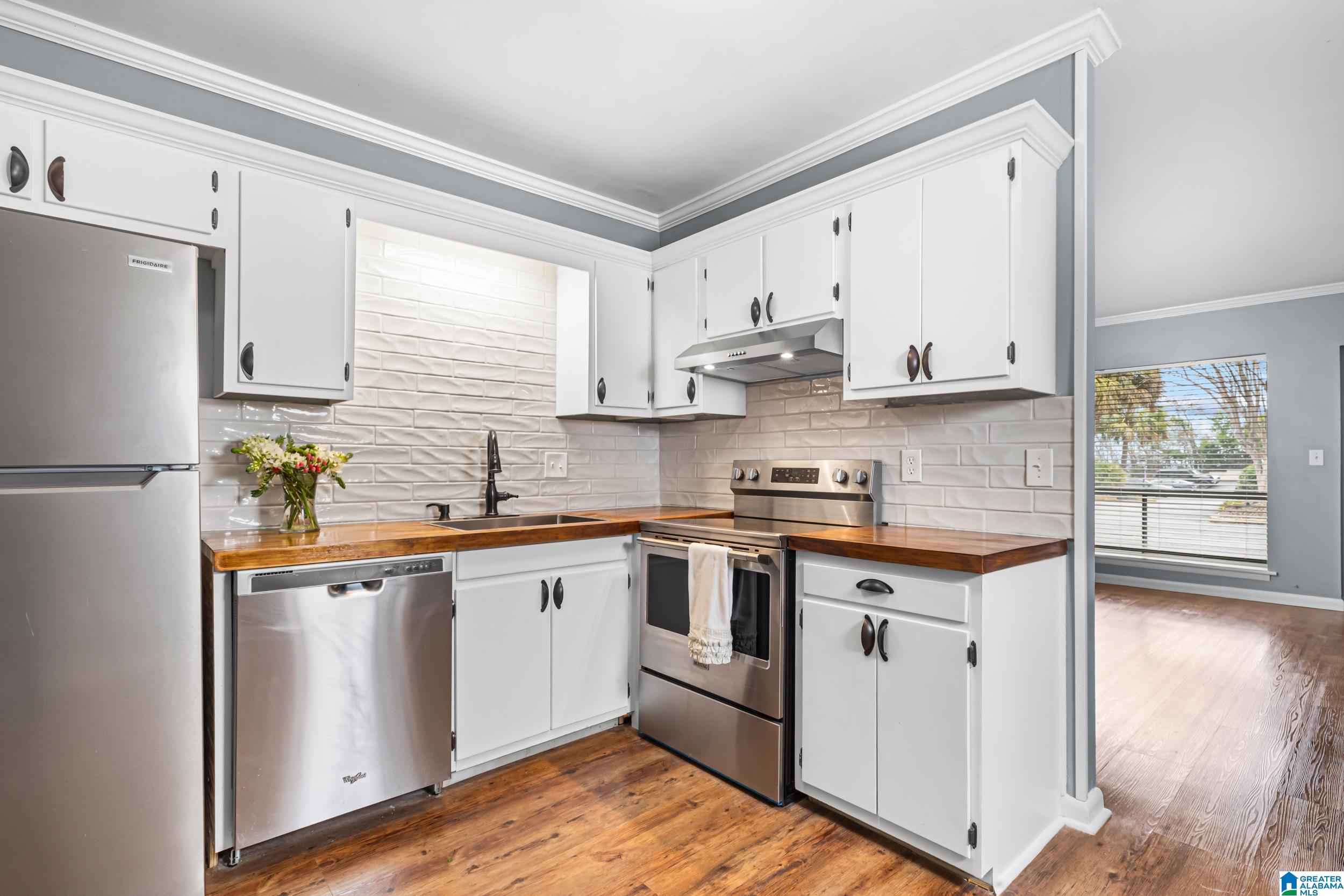 57 Hanover Circle S 115 — photo