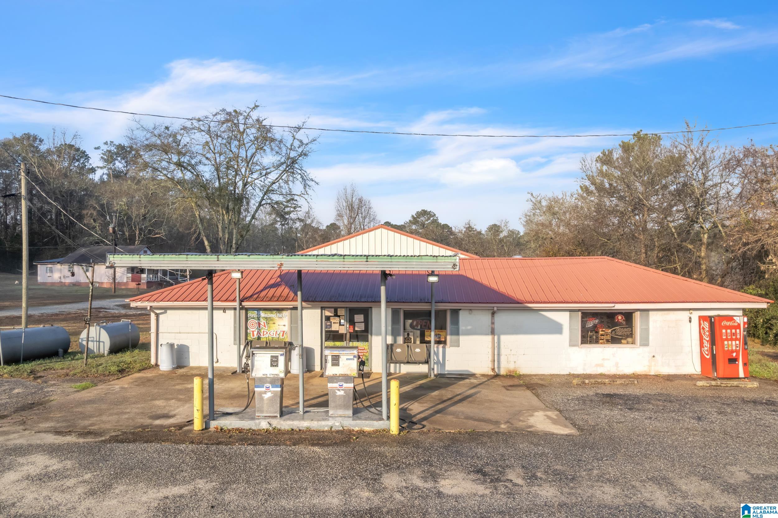 1111 County Road 212 — photo