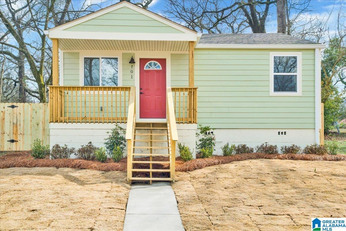 701 Seminole Circle — photo