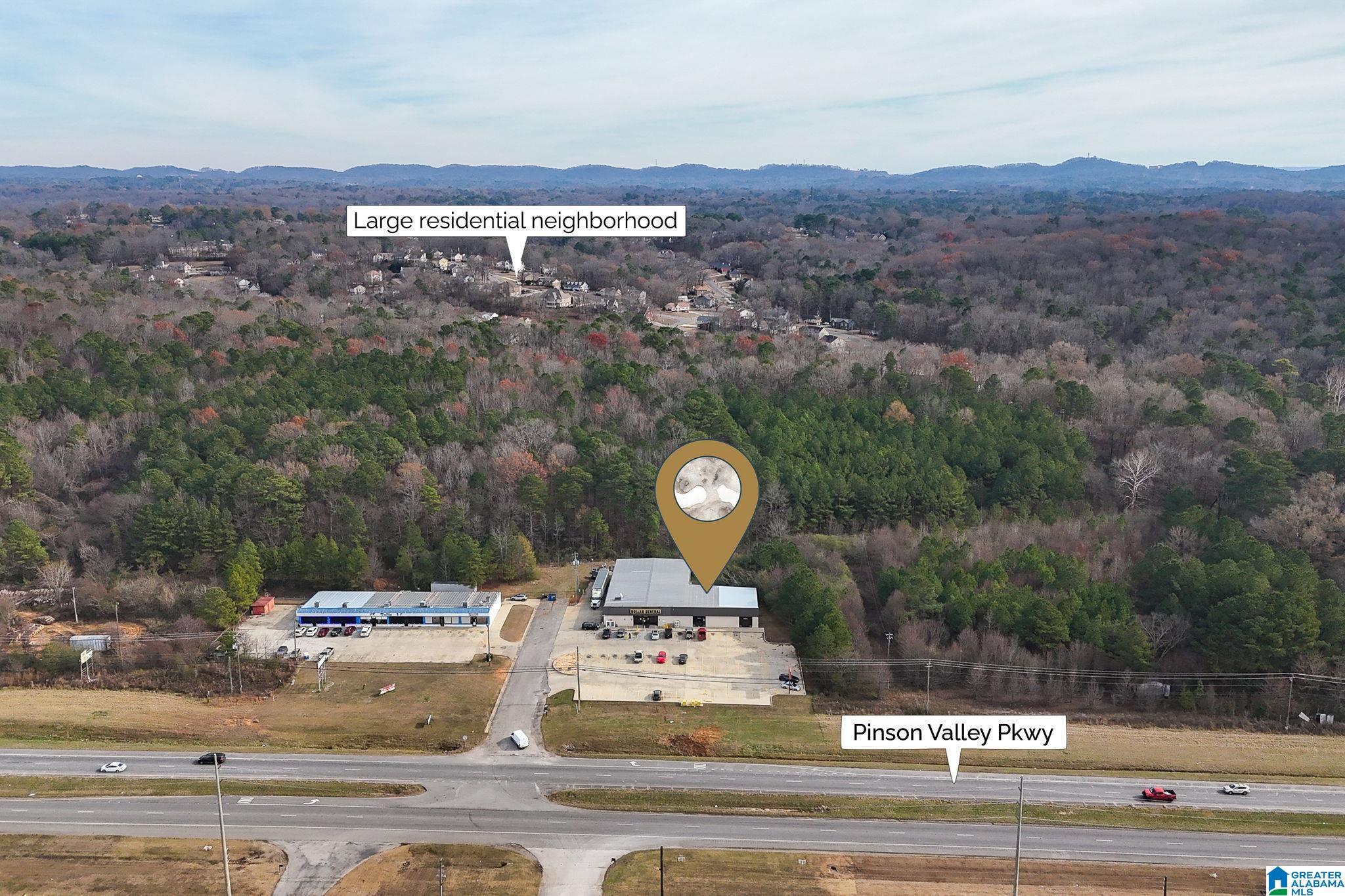 3937 Pinson Valley Parkway — photo