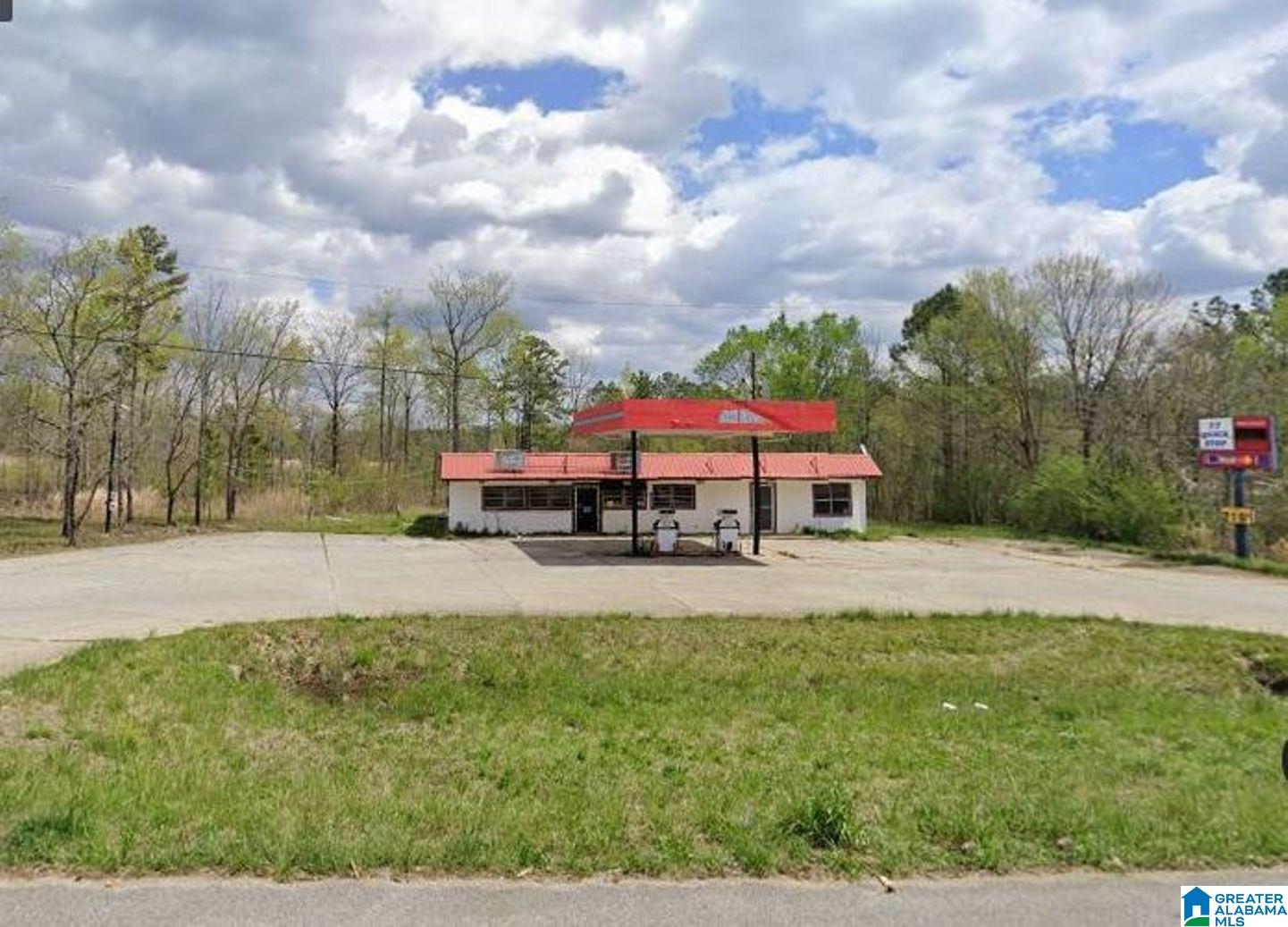 51940 S Highway 77 — photo