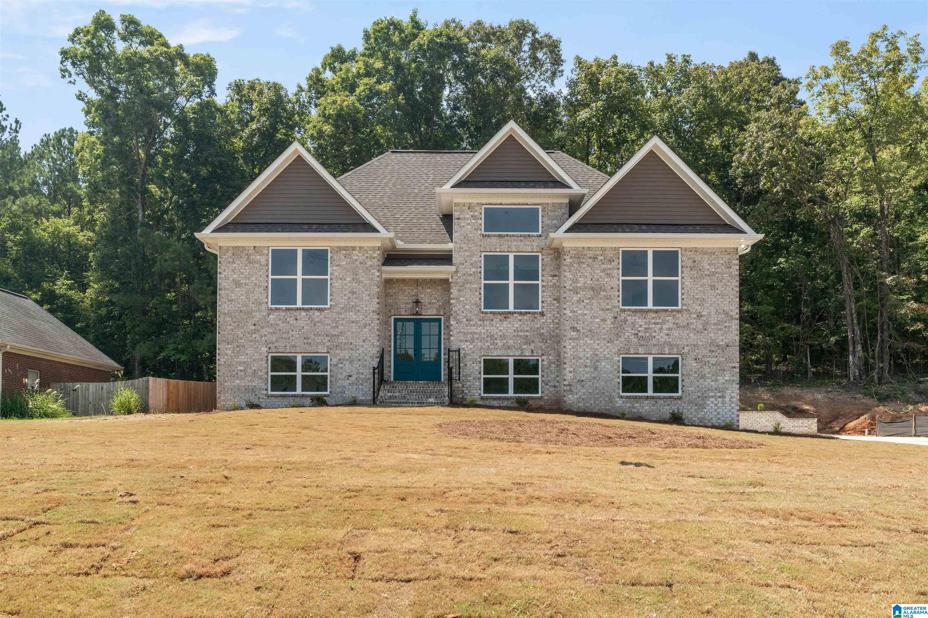 356 Stonegate Circle — photo