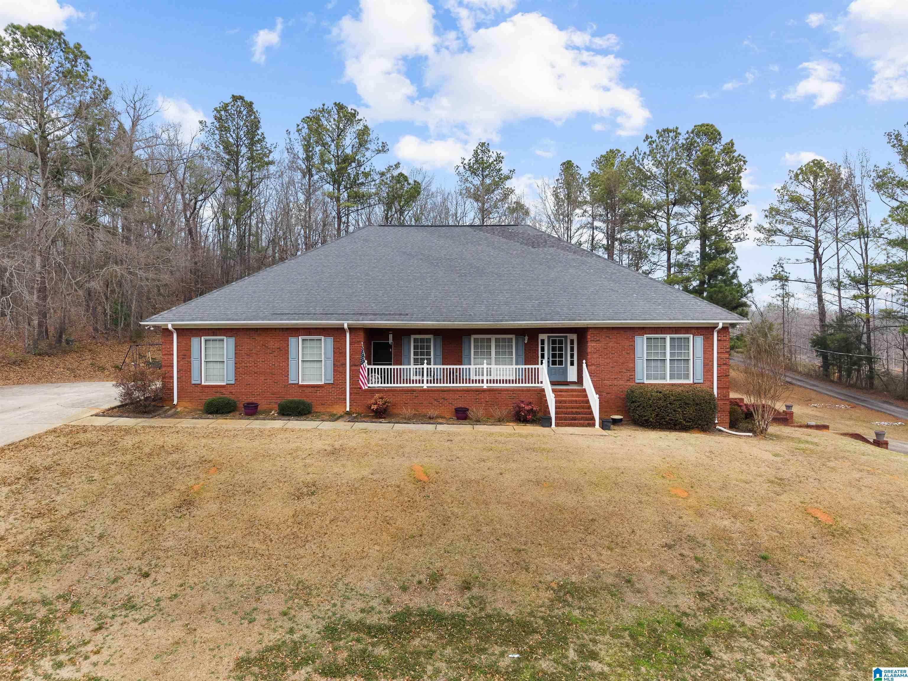 1411 Scenic Drive — photo