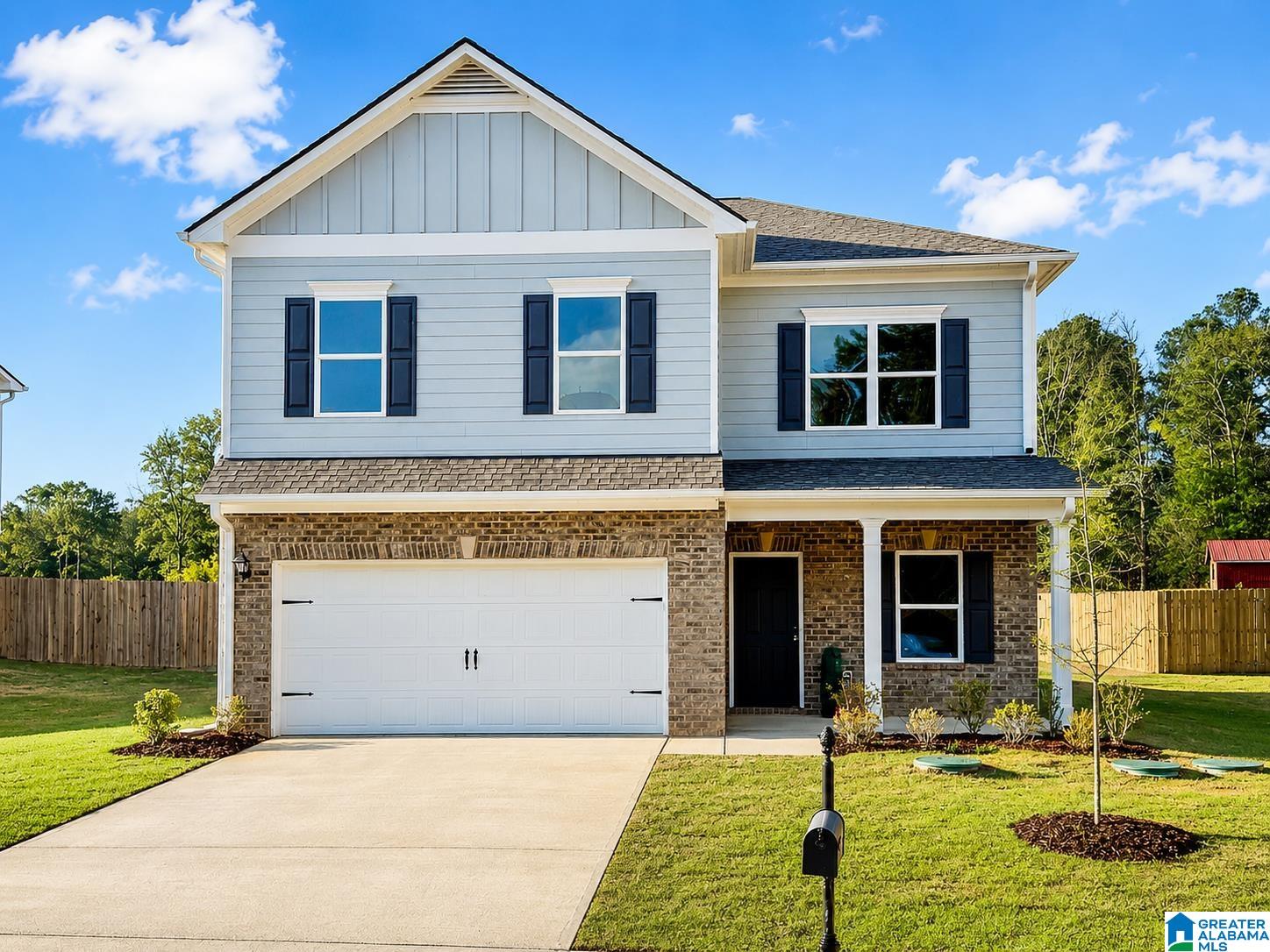 556 Bridlewood Circle — photo