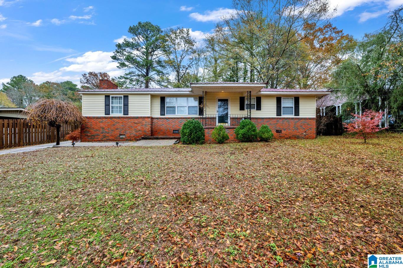 10 Pine Circle — photo