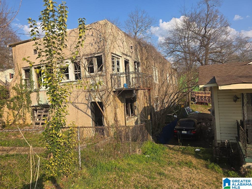 300 81st Street S — photo