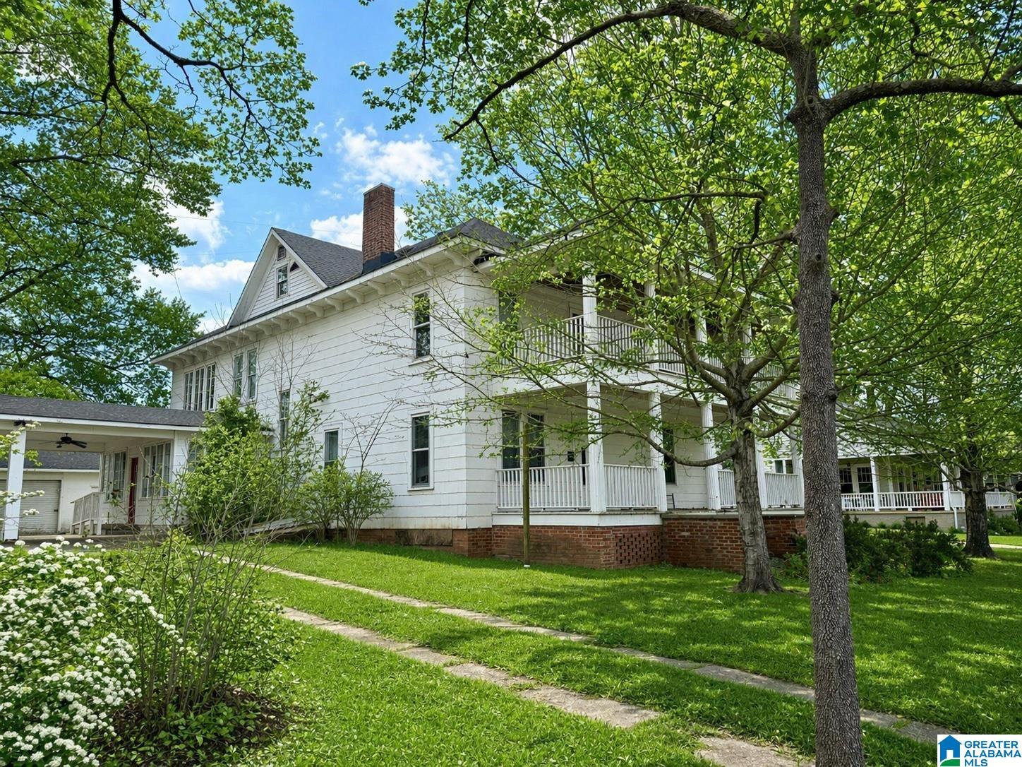 513 S Main Street — photo