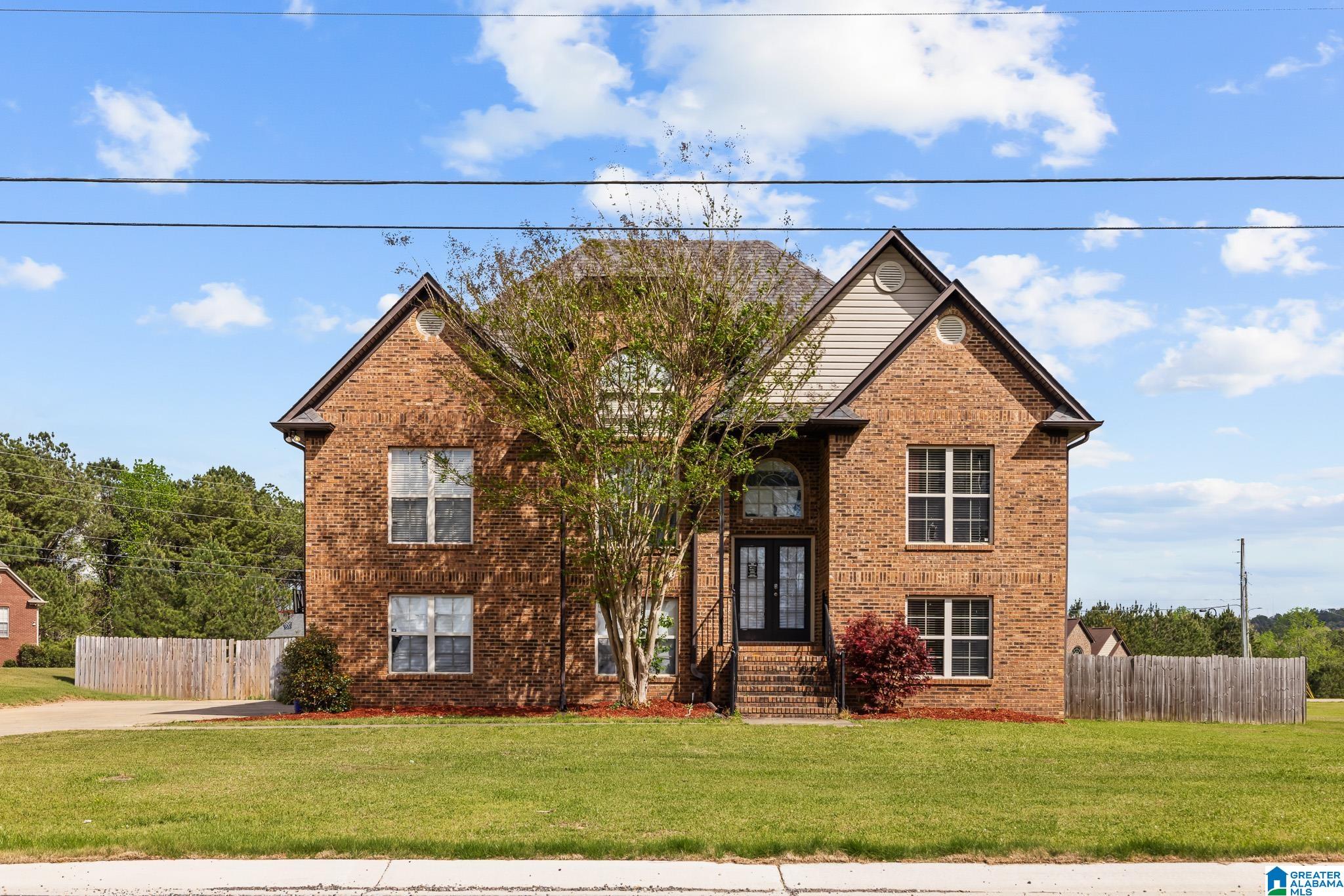 675 Brookhaven Drive — photo