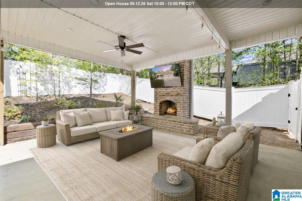 39 Robinwood Drive — photo