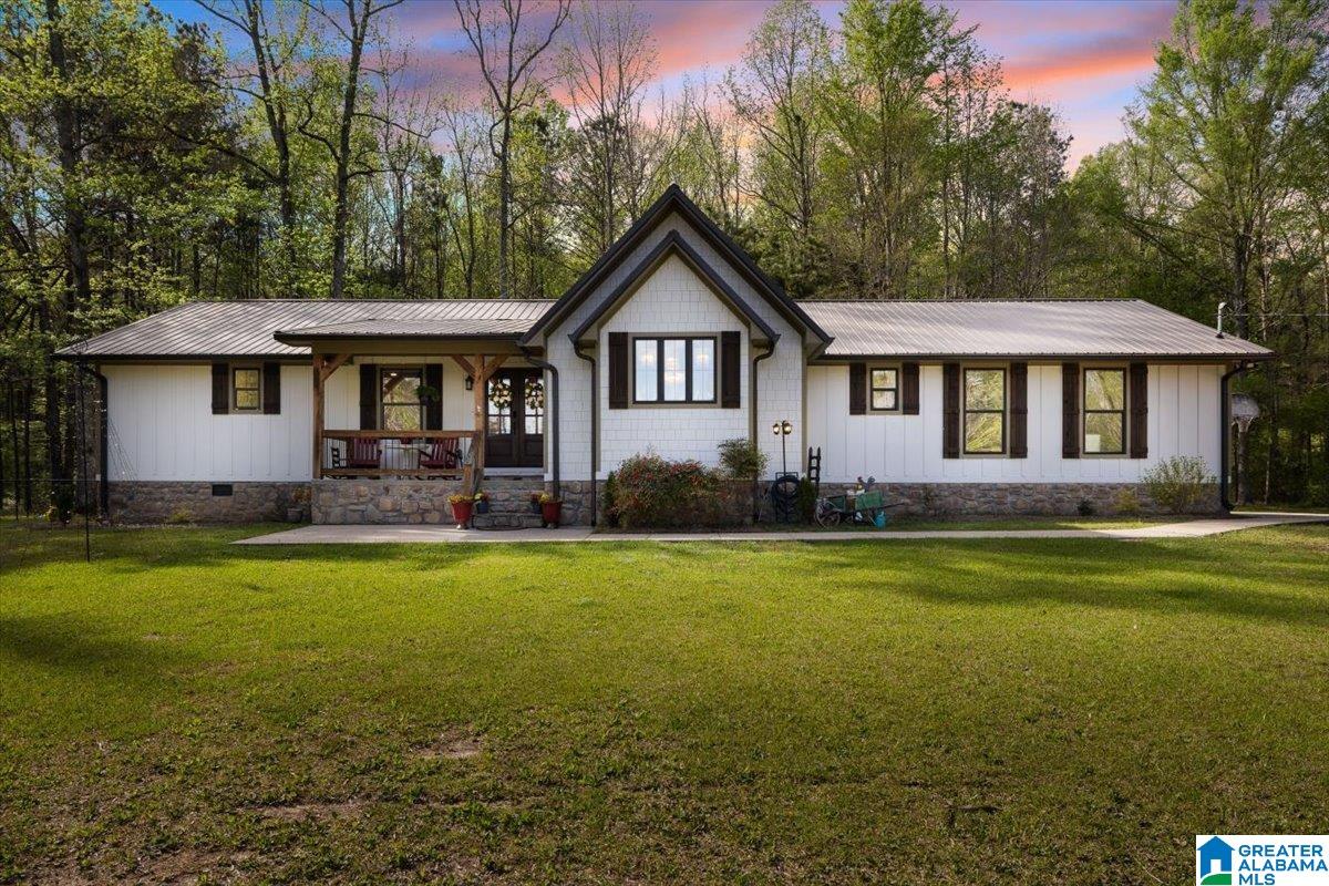 1675 N Wolf Creek Road — photo
