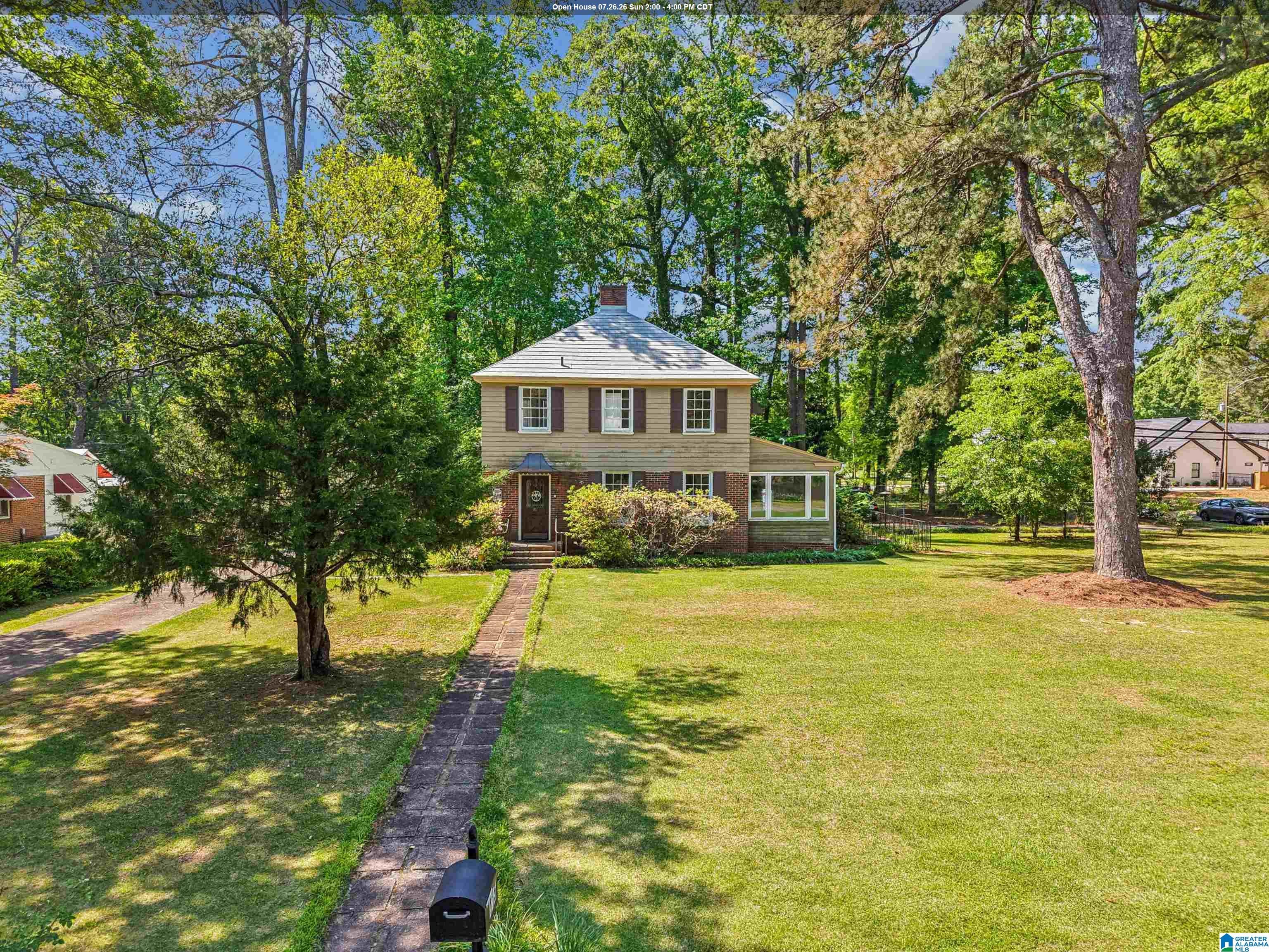 115 Oak Street — photo