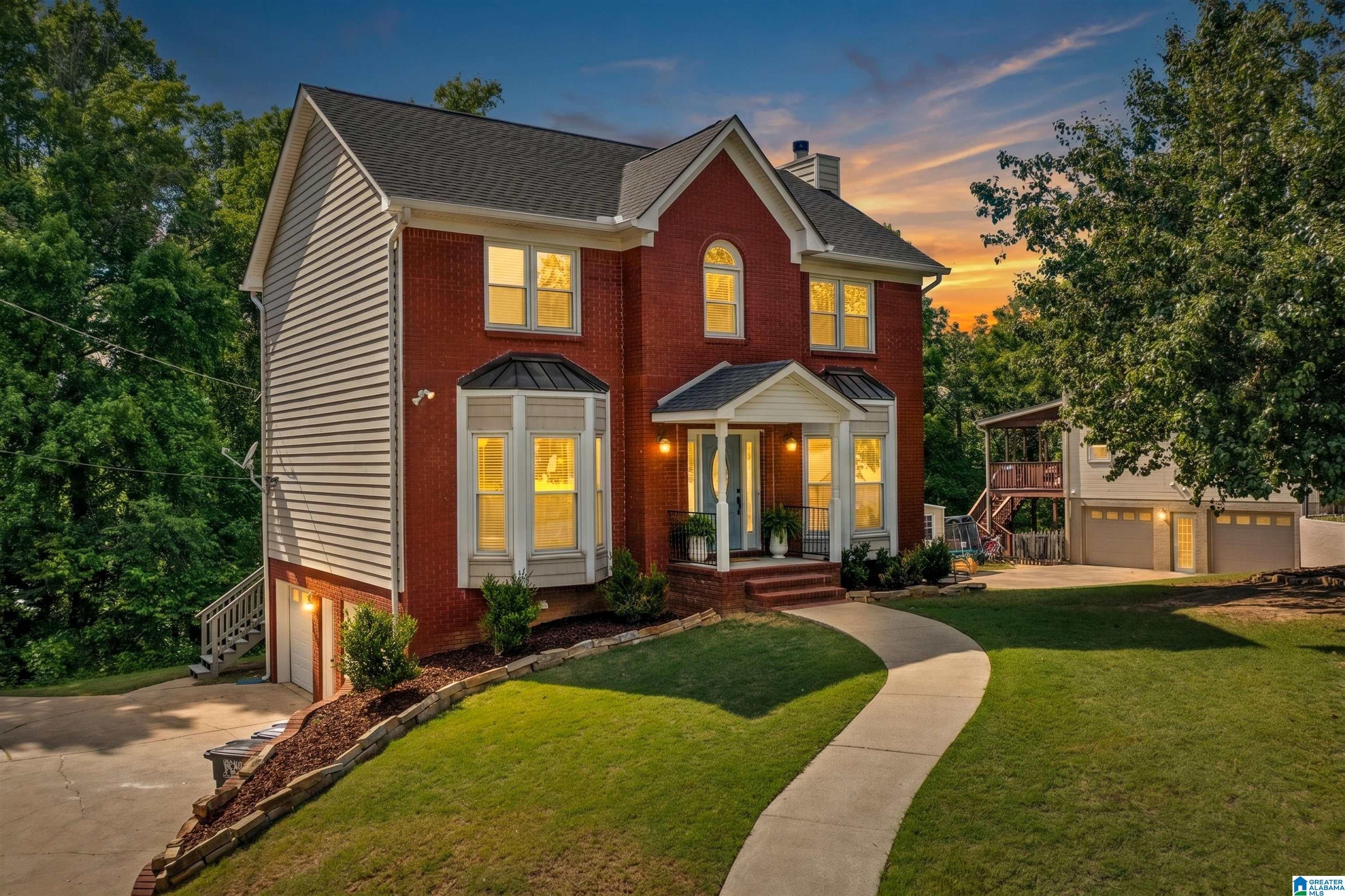5032 Knoll View Circle — photo