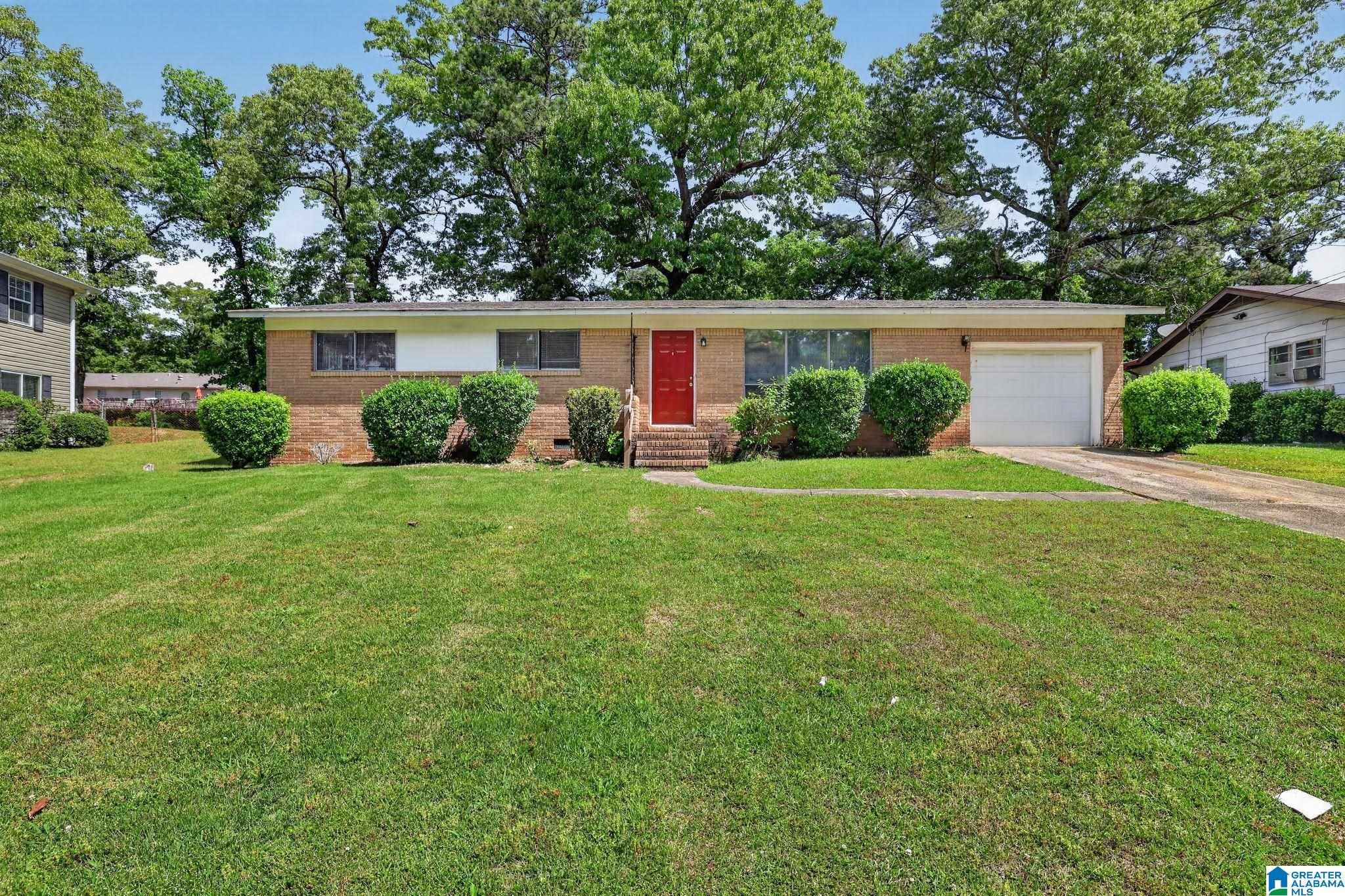 1313 Woodfall Drive — photo