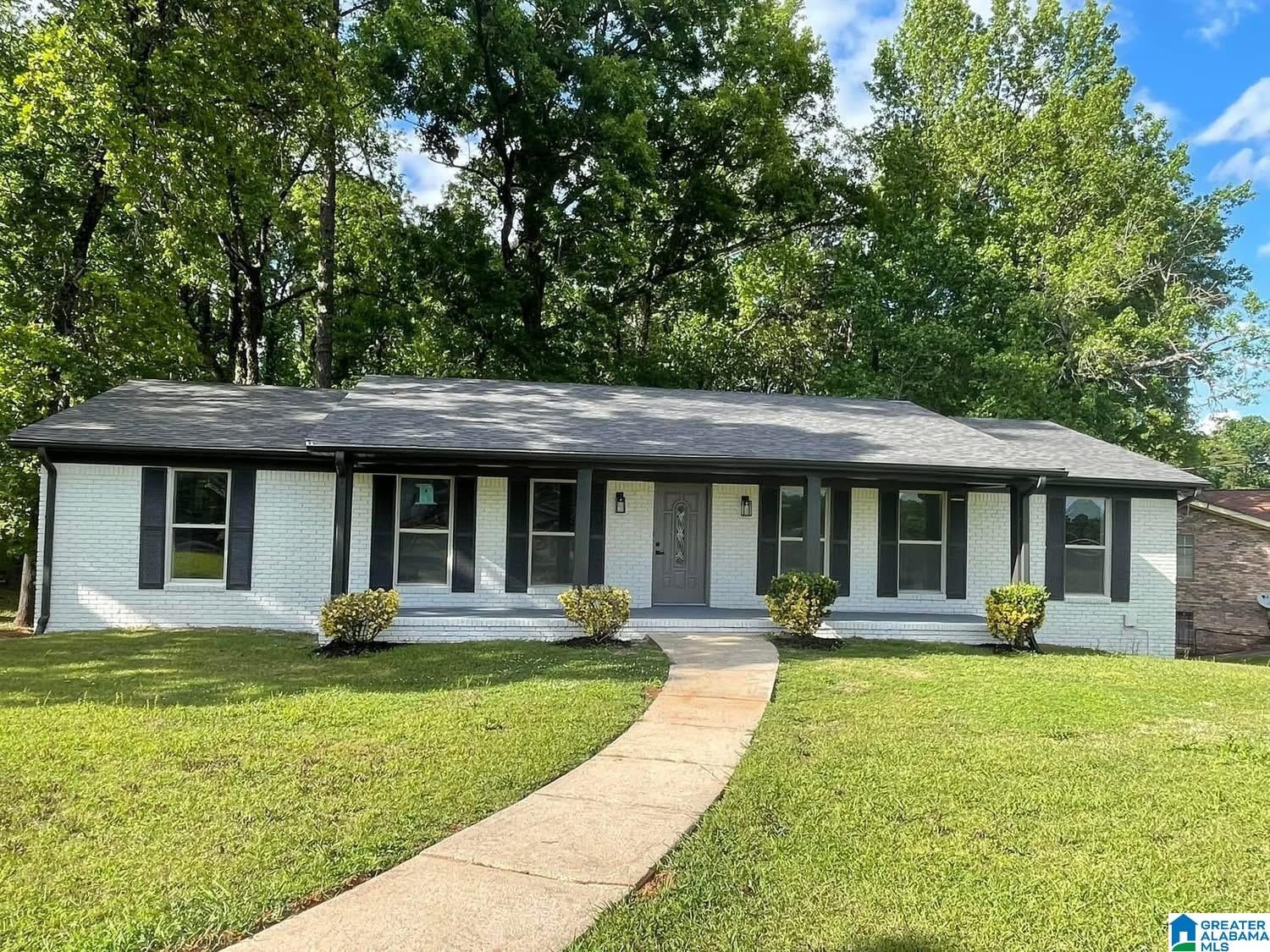 313 Fair Oaks Drive — photo