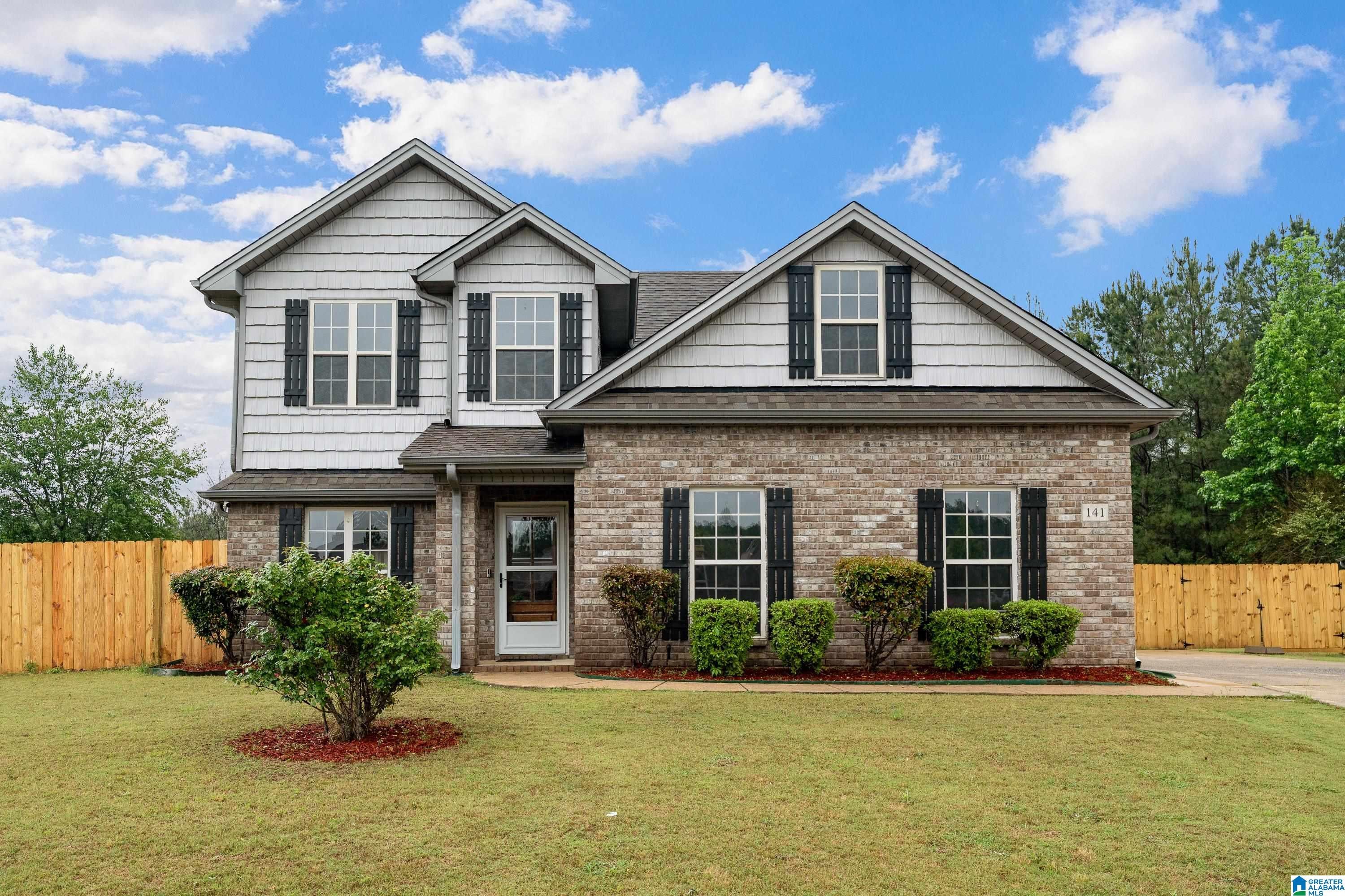141 Hillcrest Drive — photo