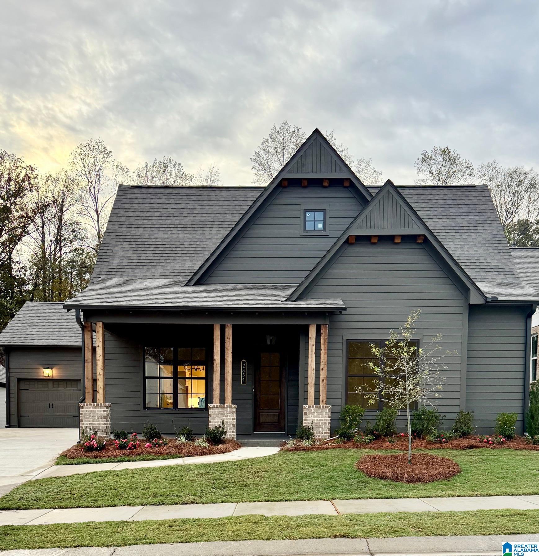 2485 Murphy Pass — photo