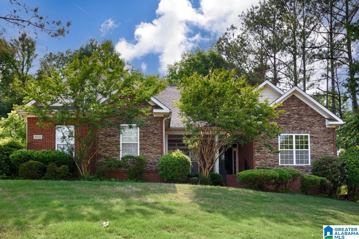 100 Jeff View Court — photo