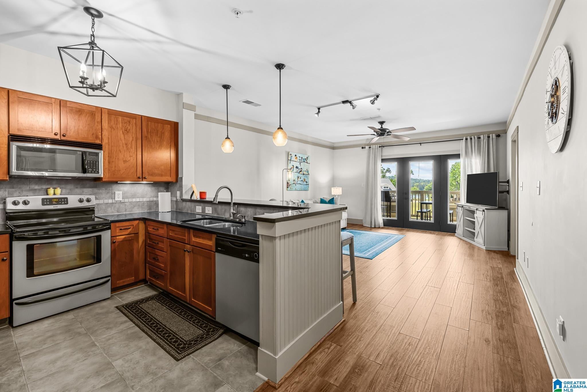 475 River Forest Lane 4240 — photo