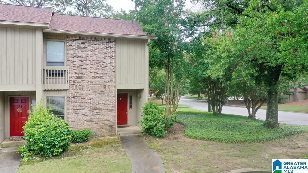 1017 Stonegate Drive D — photo