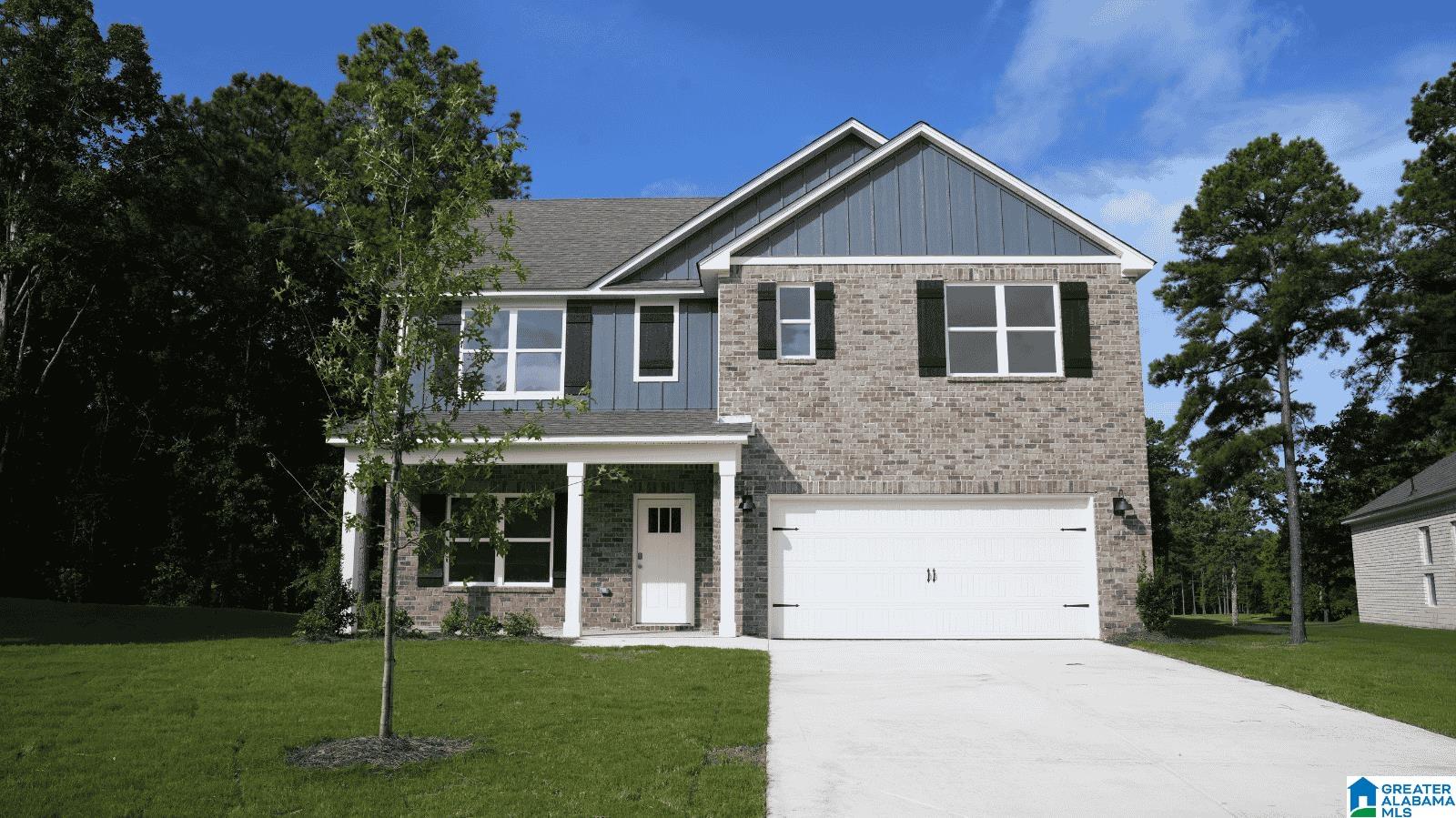 725 Spruce Circle — photo
