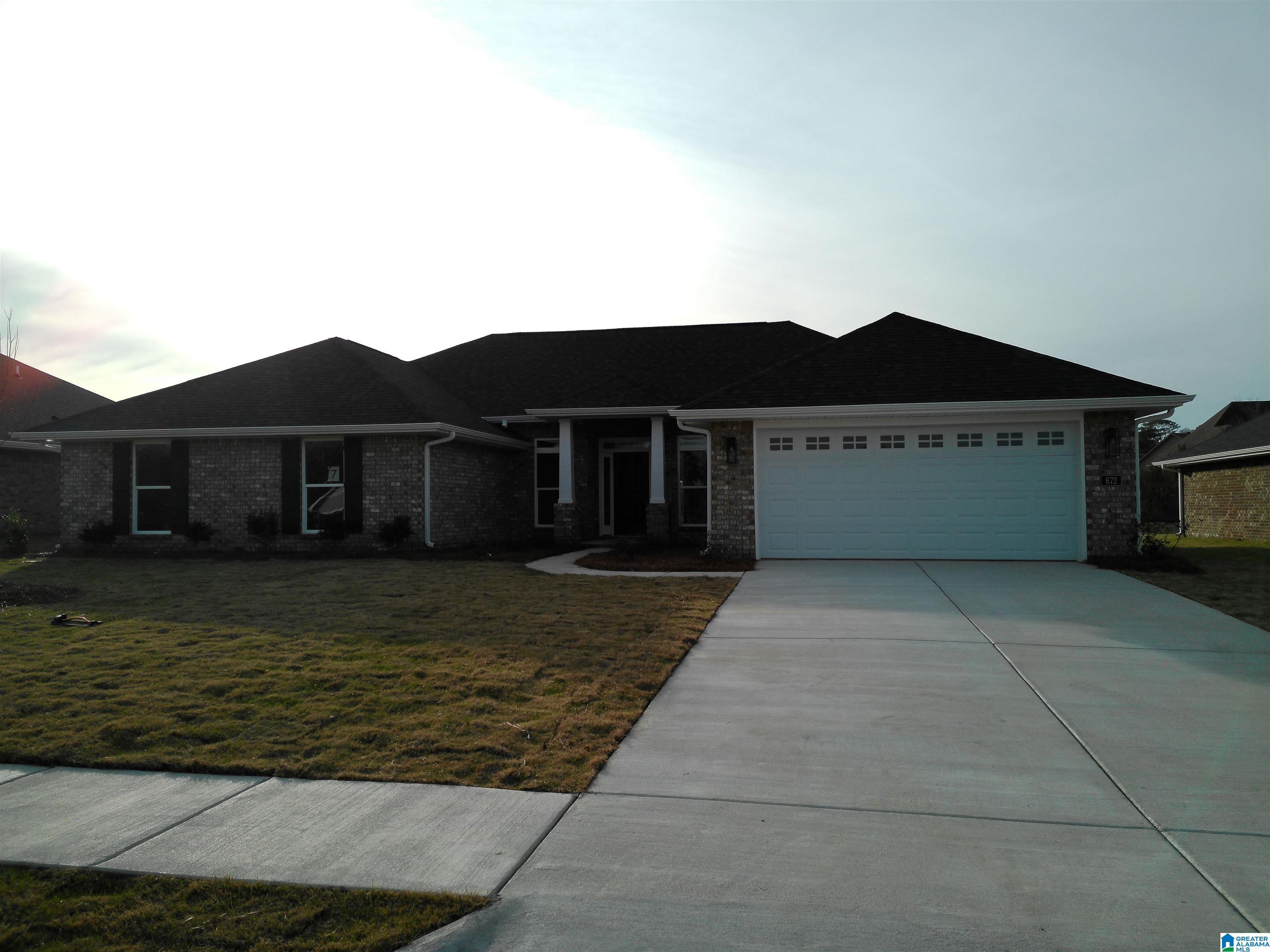 347 Union Loop — photo