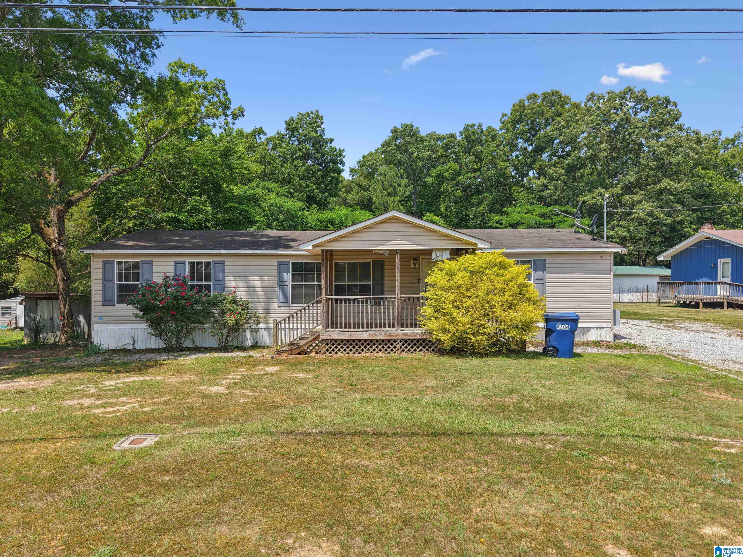 654 Sunrise Circle — photo