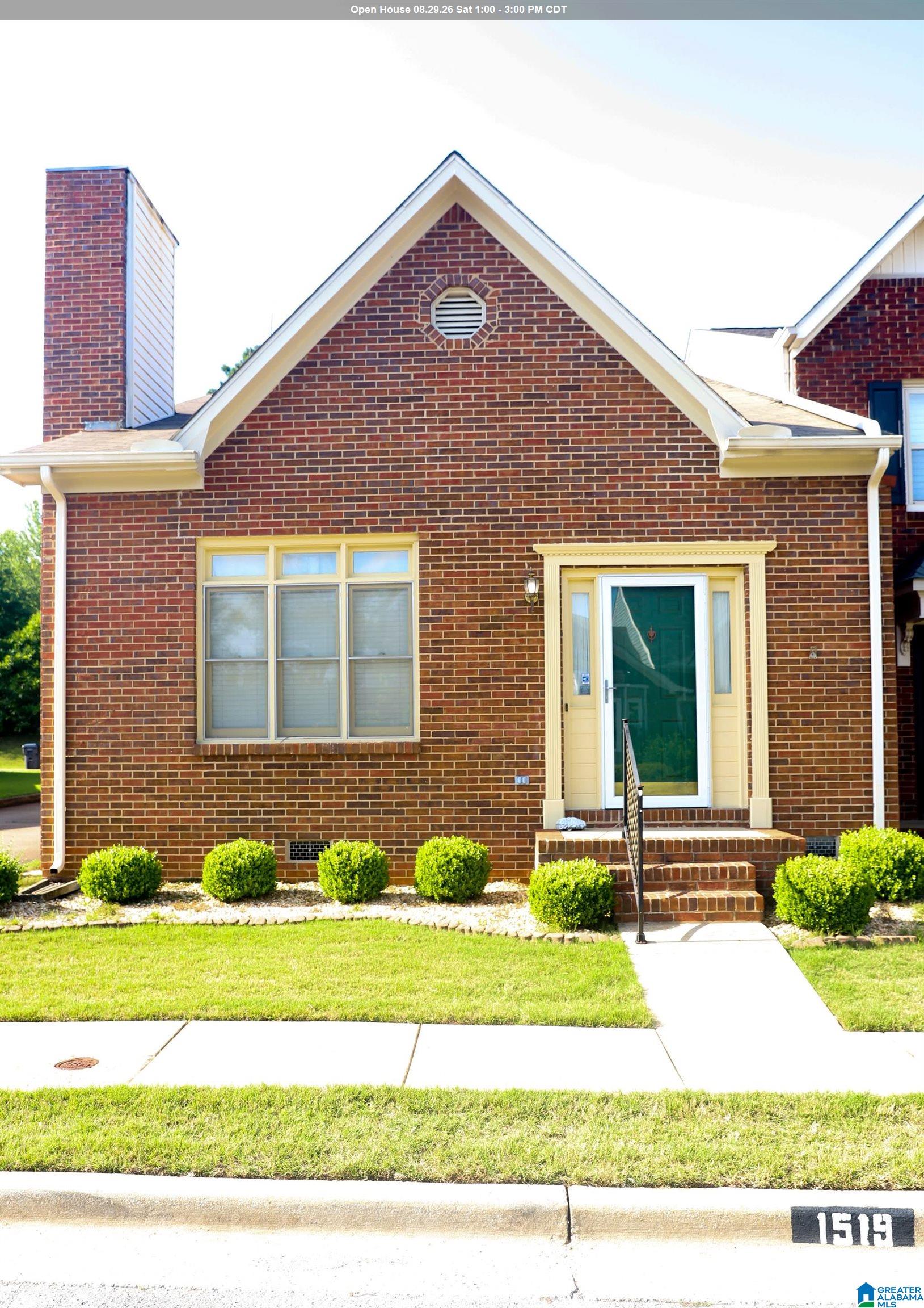 1519 Cambridge Place — photo