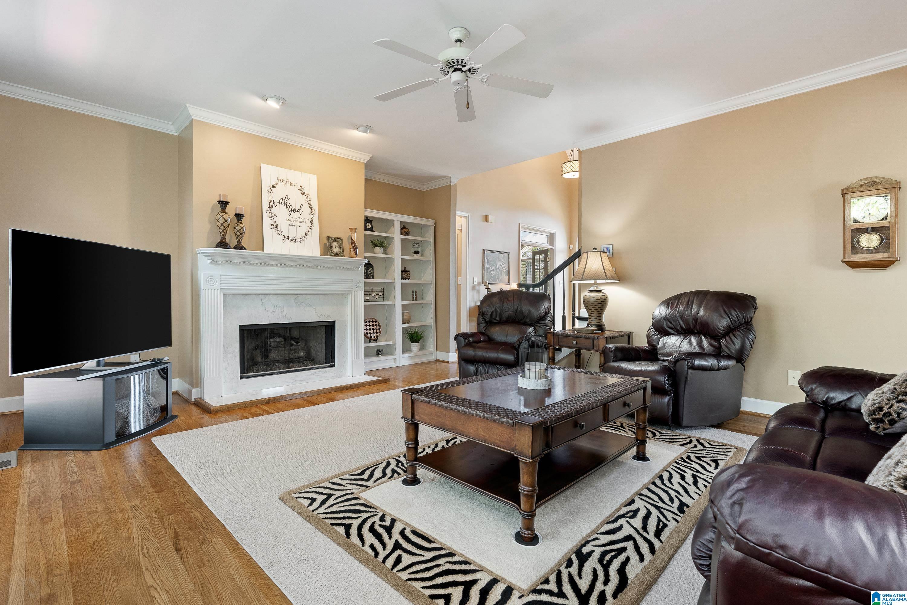 121 Southview Drive — photo
