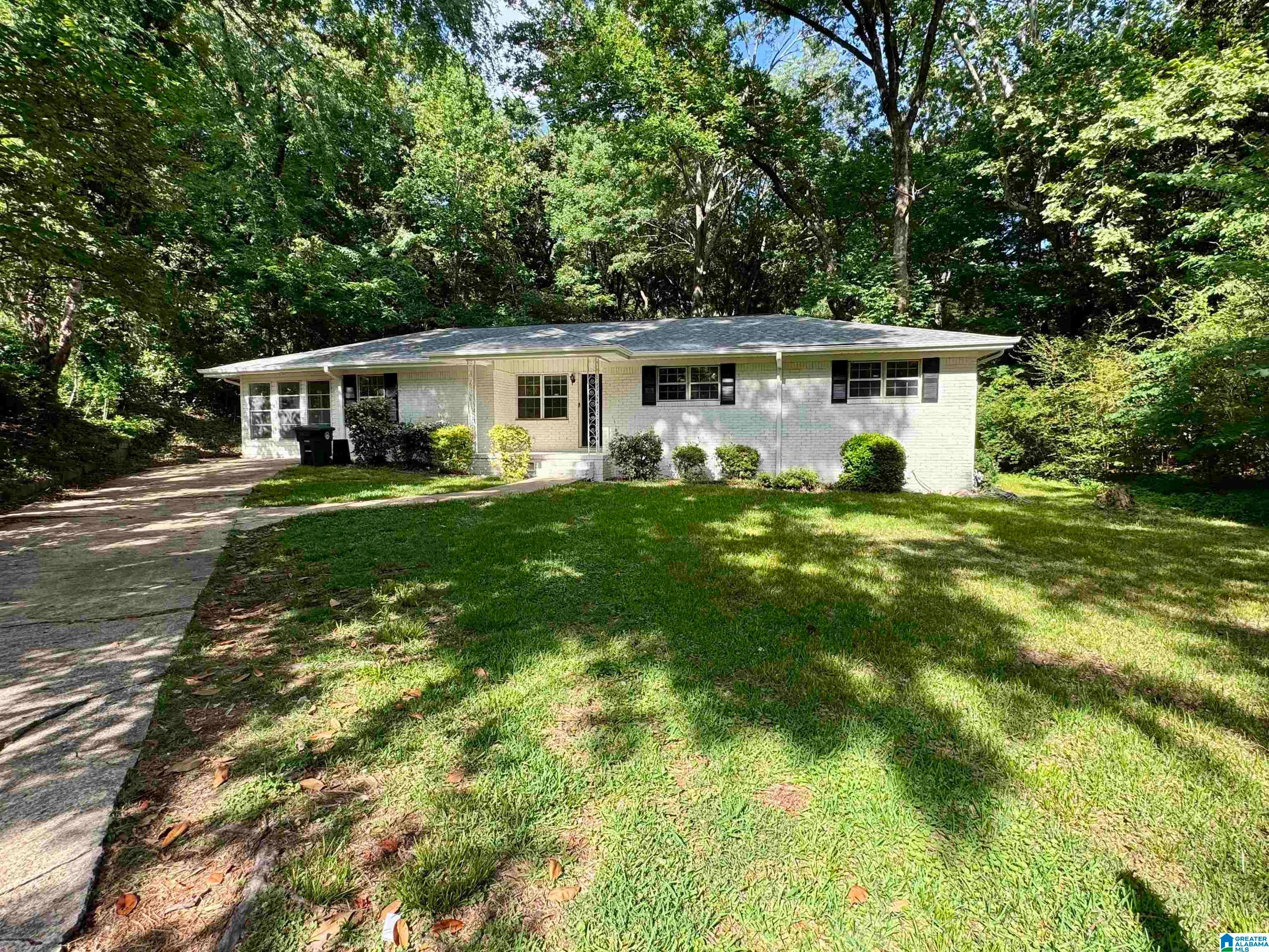 881 86th Street S — photo