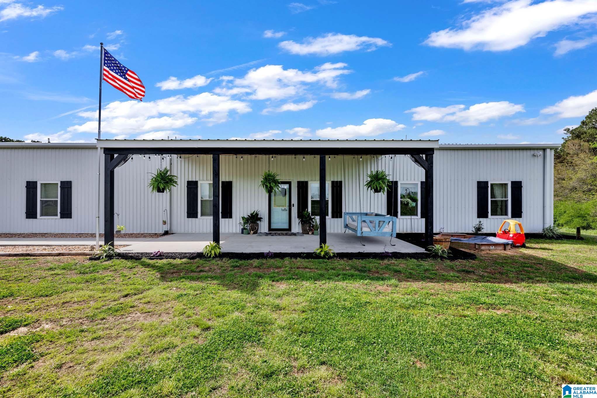 935 County Road 1036 — photo